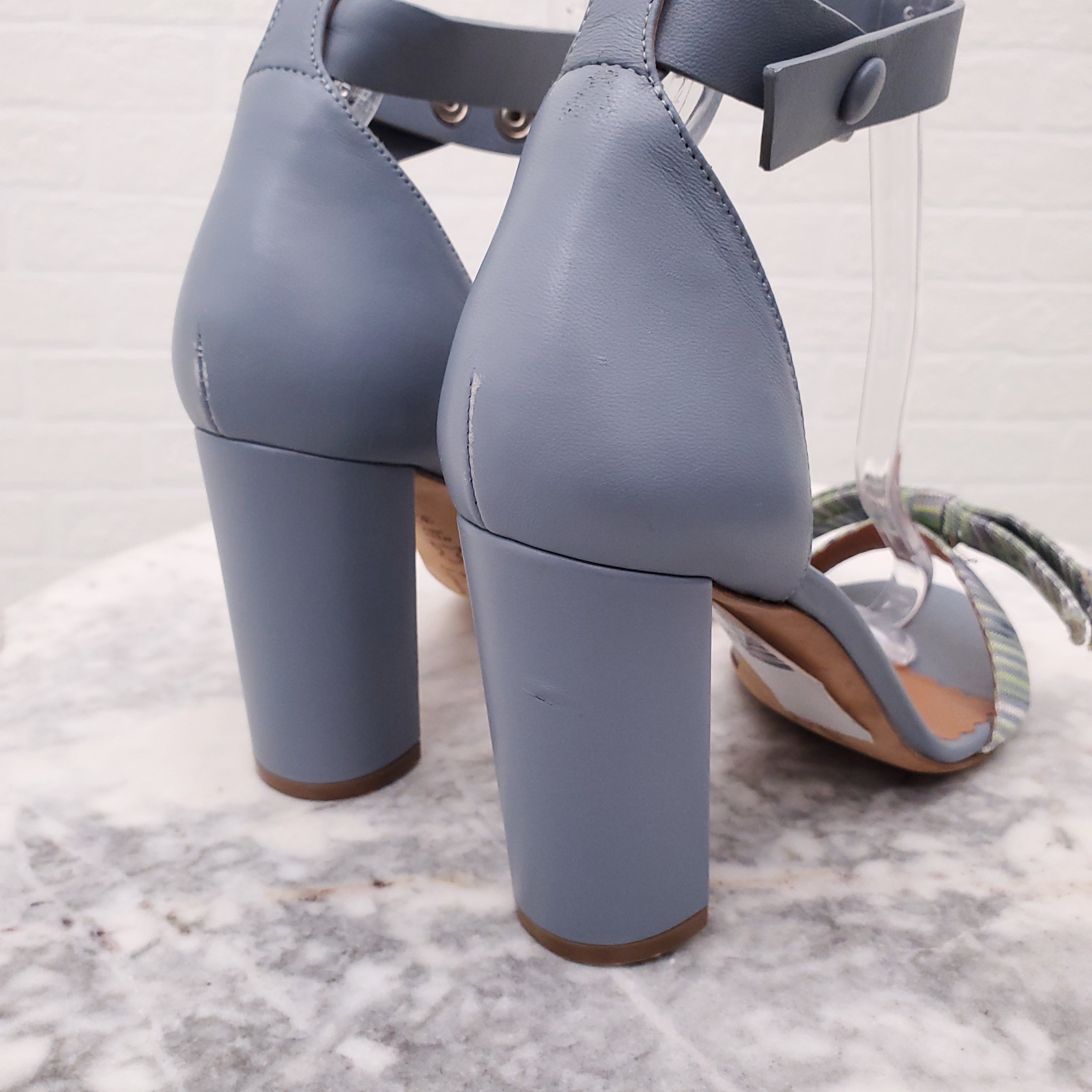 M MISSONI BLUE BLOCK HEELS WITH STRIPE BOW - SIZE 39