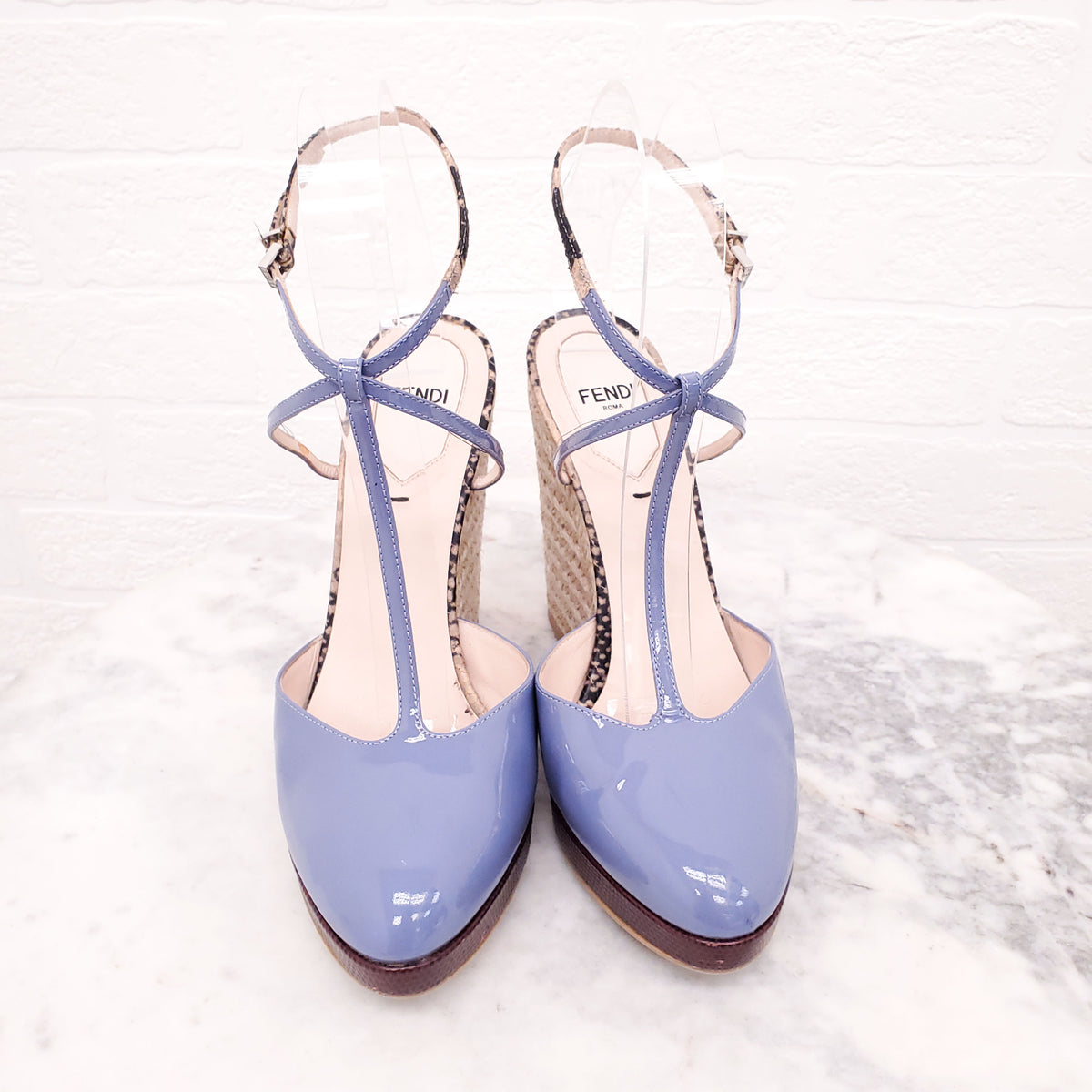 FENDI LAVENDER PATENT PLATFORM SANDALS - SIZE 38