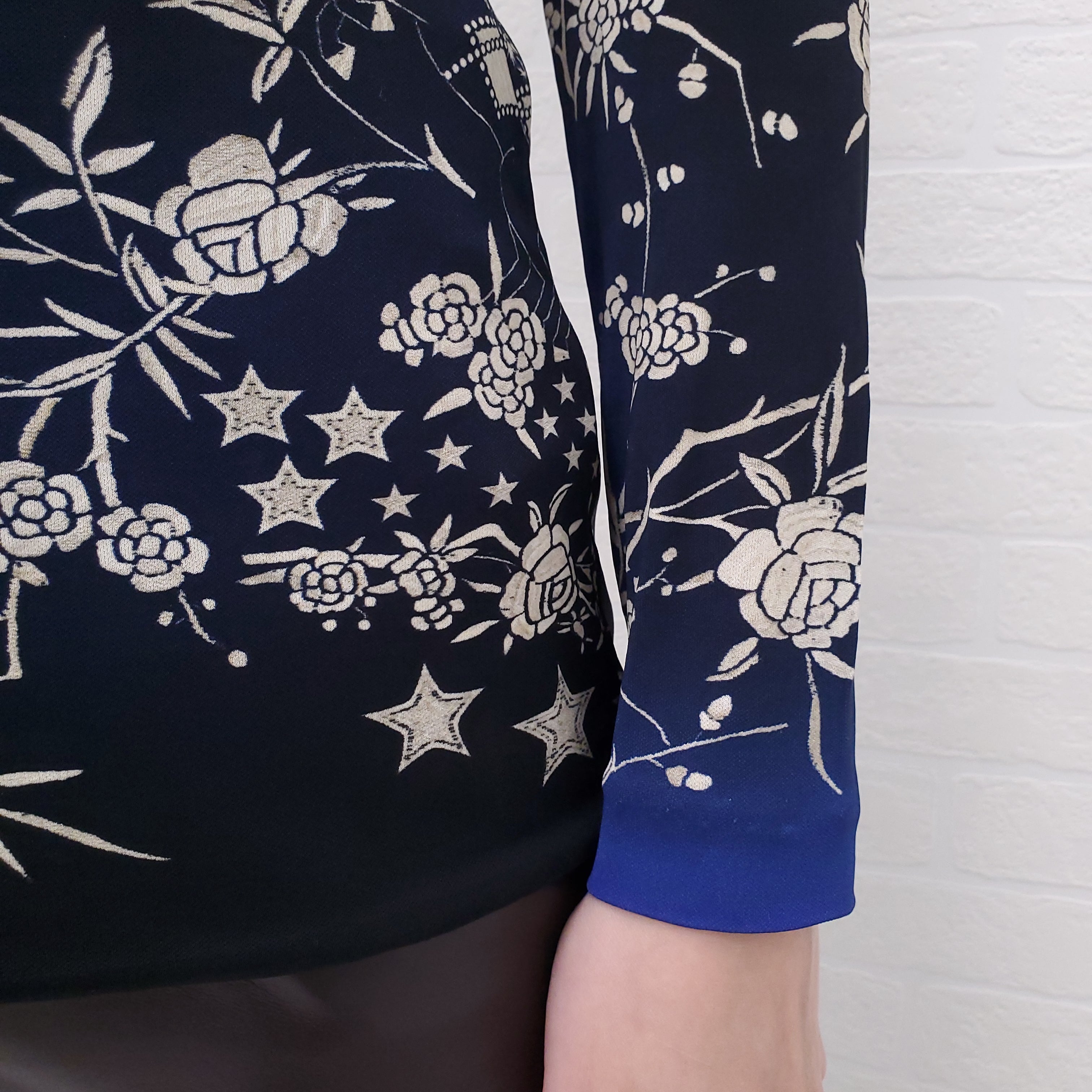 ROBERTO CAVALLI STAR FLORAL LONG SLEEVE TOP WITH CRYSTAL DETAIL -SIZE 40