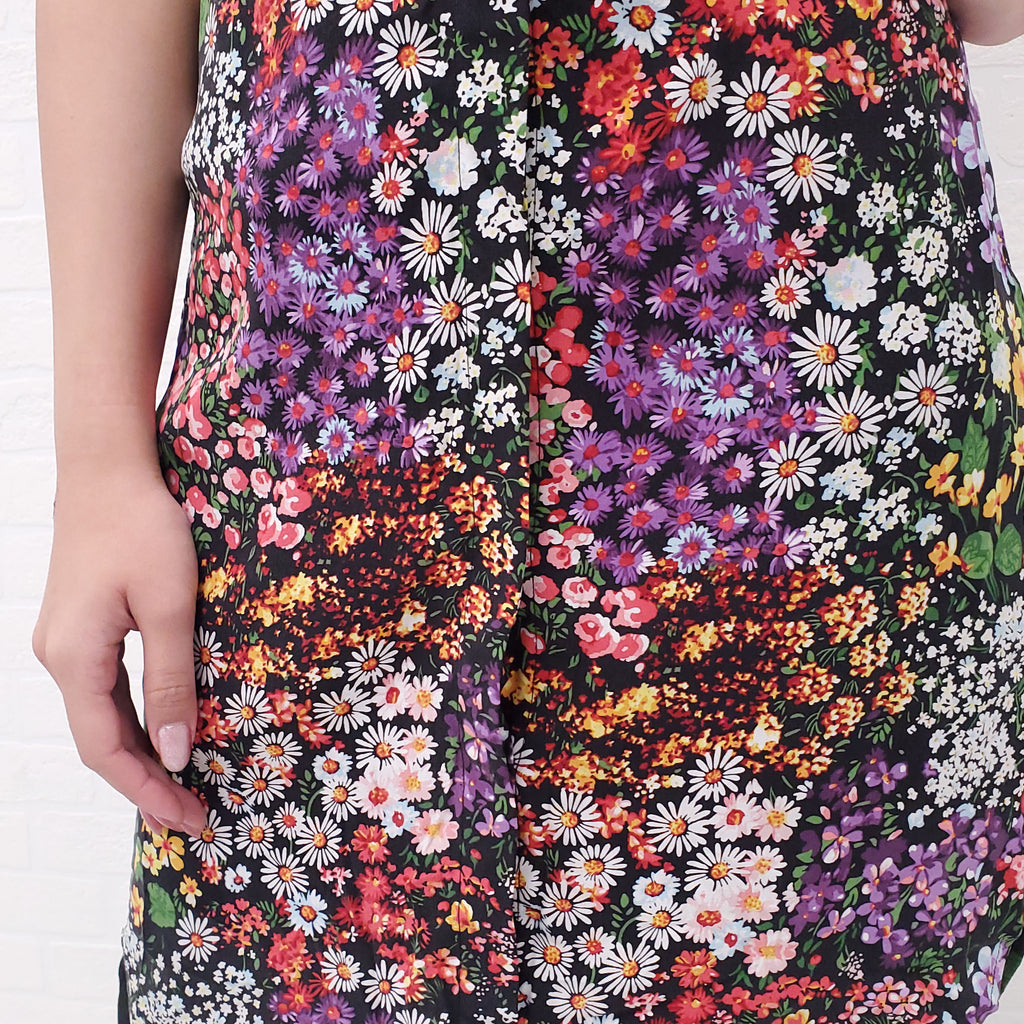 EQUIPMENT FLORAL SLEEVELESS BLOUSE - SIZE XS