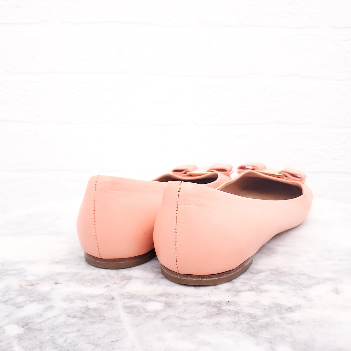 SALVATORE FERRAGAMO PINK FLATS - SIZE 7 (37)