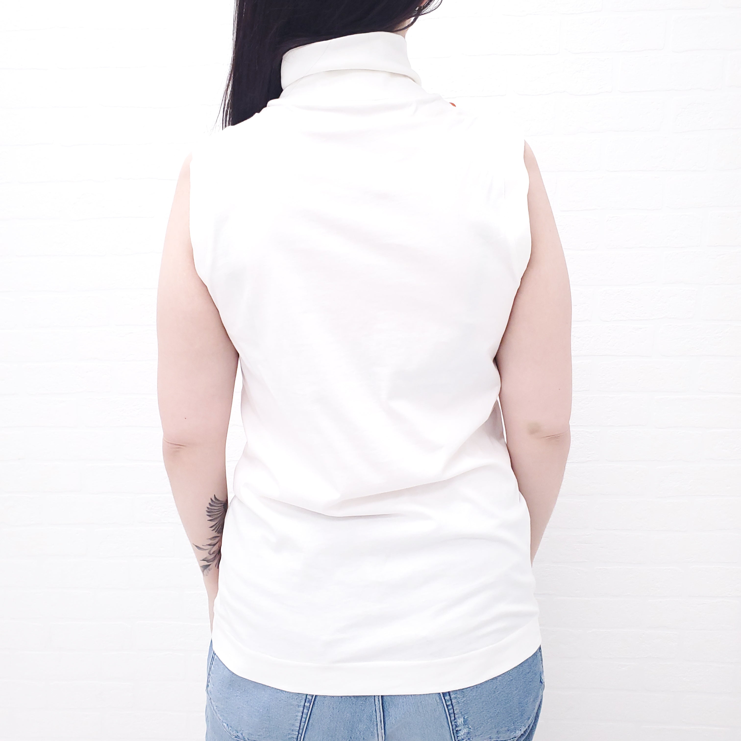 MOSCHINO SEQUIN LOGO TOP - SIZE 42