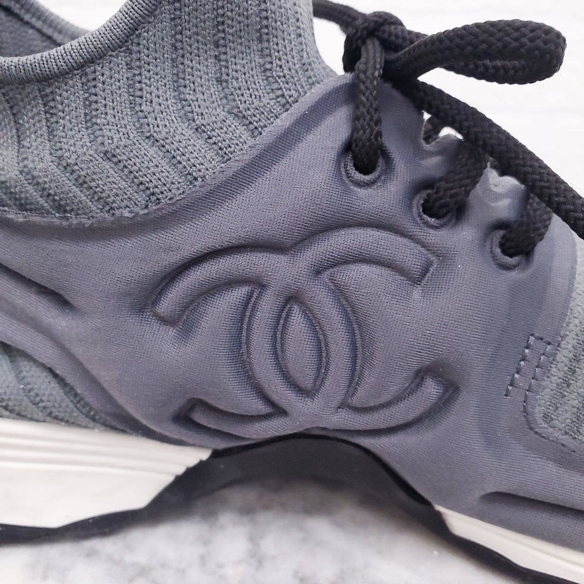 CHANEL GREY SNEAKERS - SIZE 38