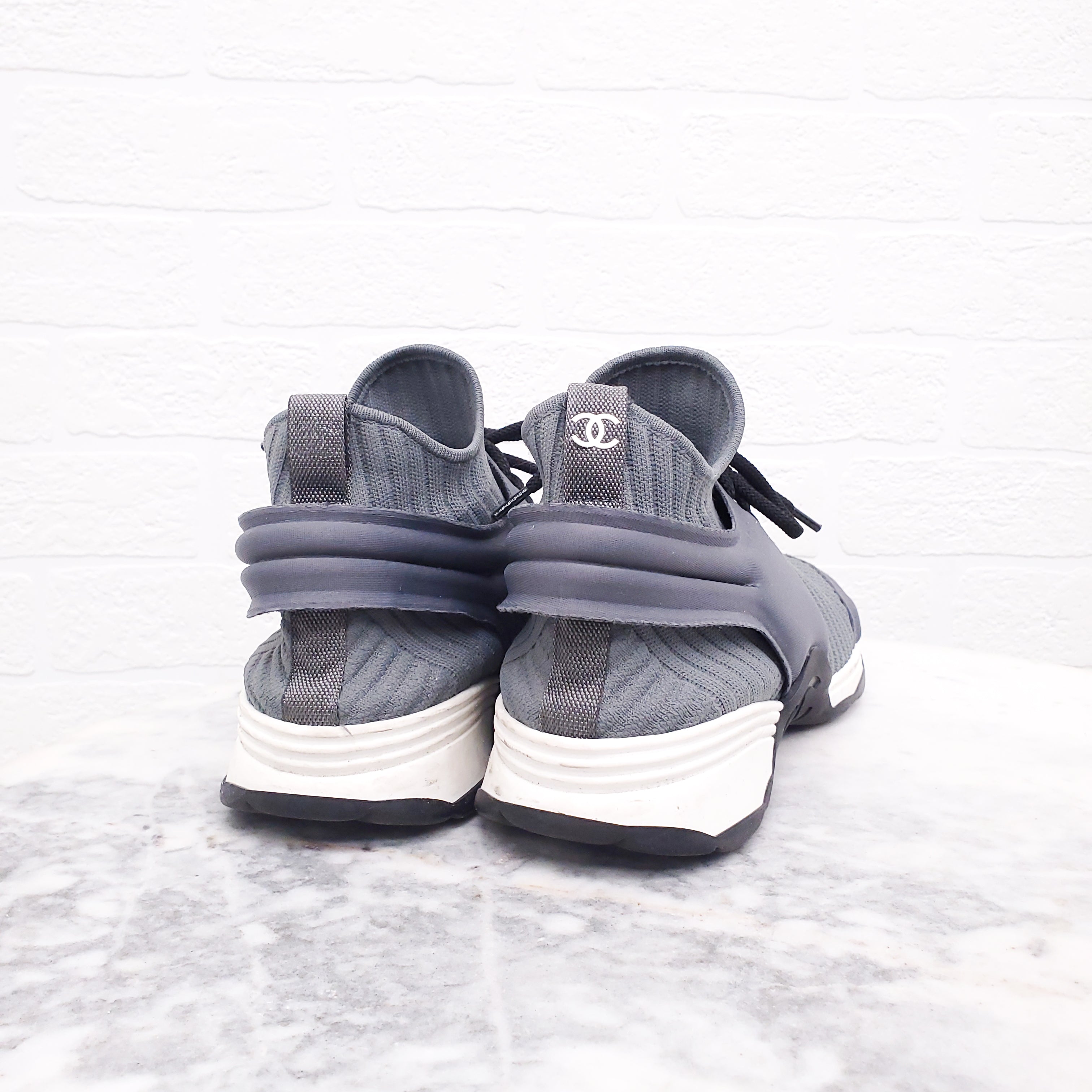 CHANEL GREY SNEAKERS - SIZE 38