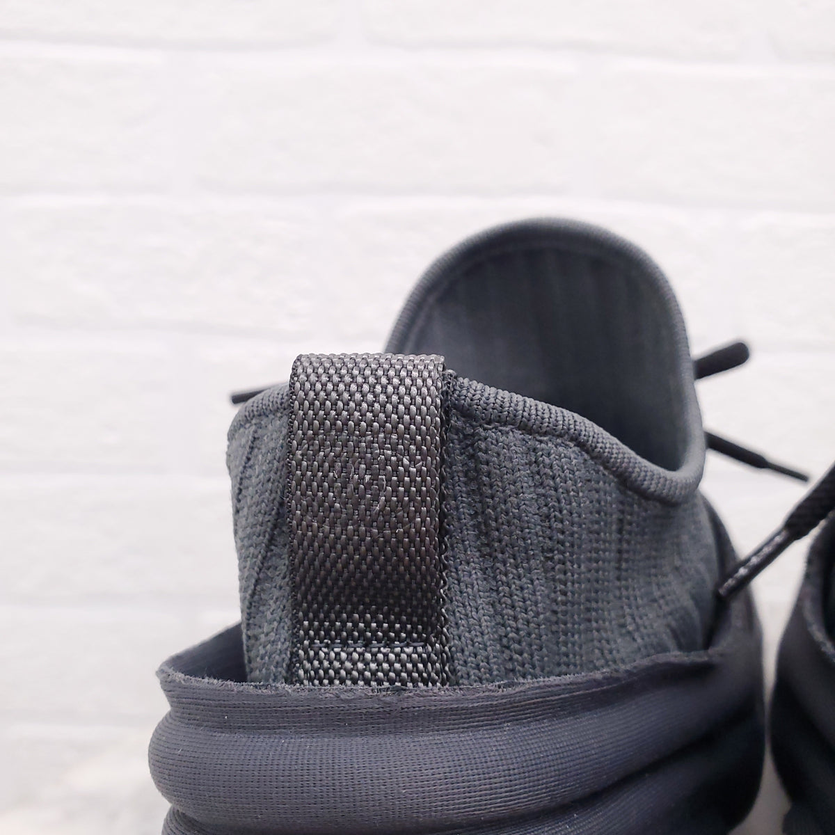 CHANEL GREY SNEAKERS - SIZE 38
