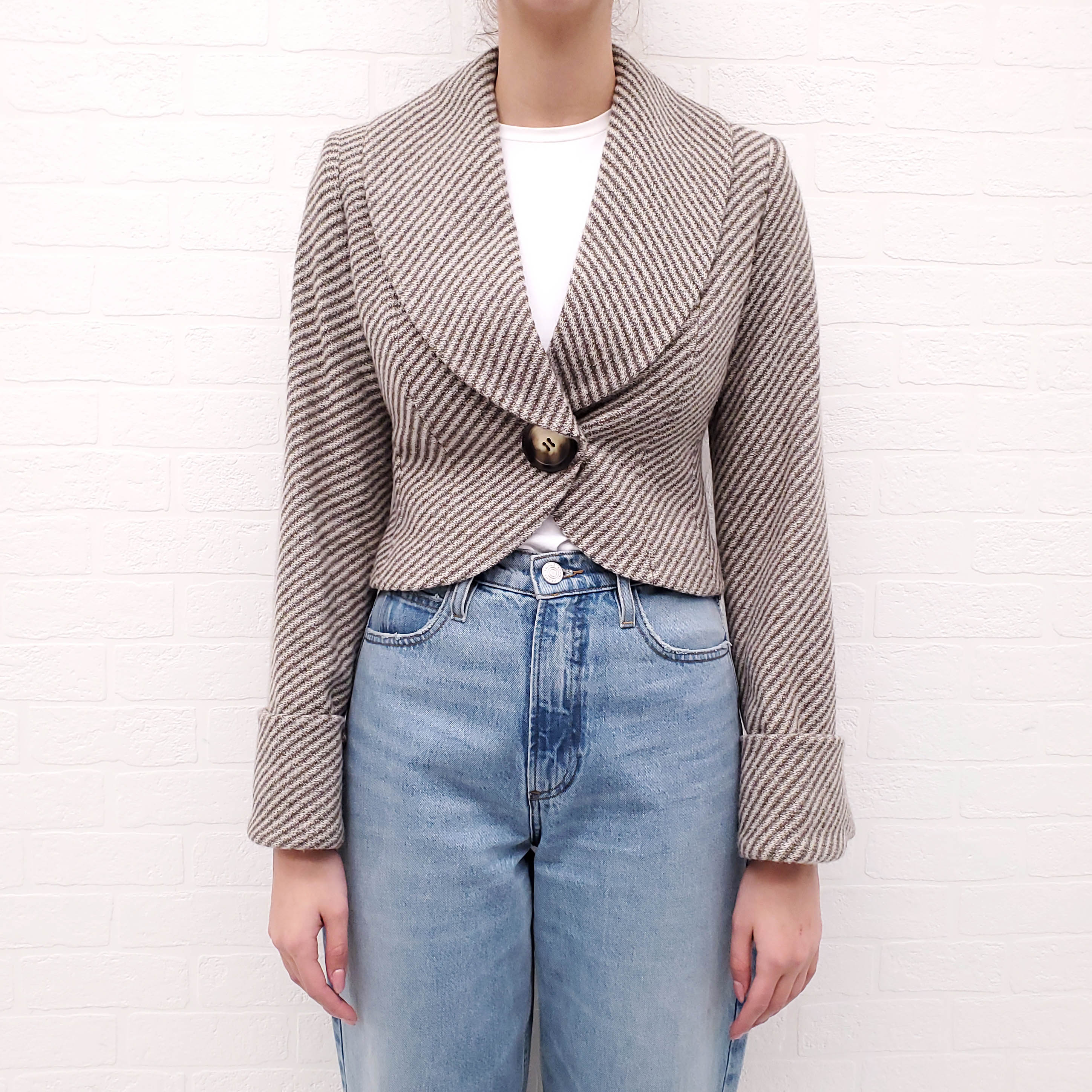 SMYTHE CROPPED JACKET WITH CUFFED SLEEVES - SIZE 4