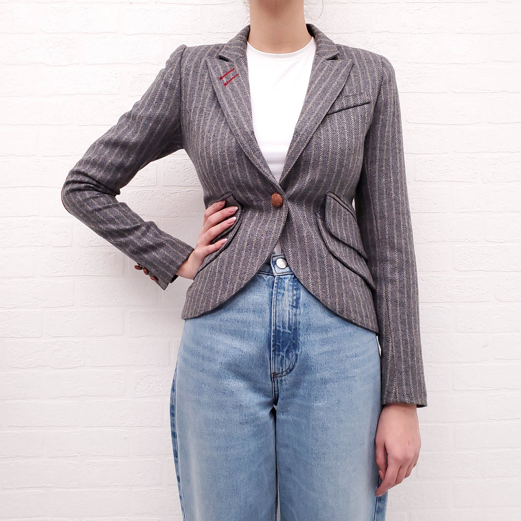 SMYTHE GREY STRIPED BLAZER WITH RED LEATHER ELBOW DETAIL - SIZE 4