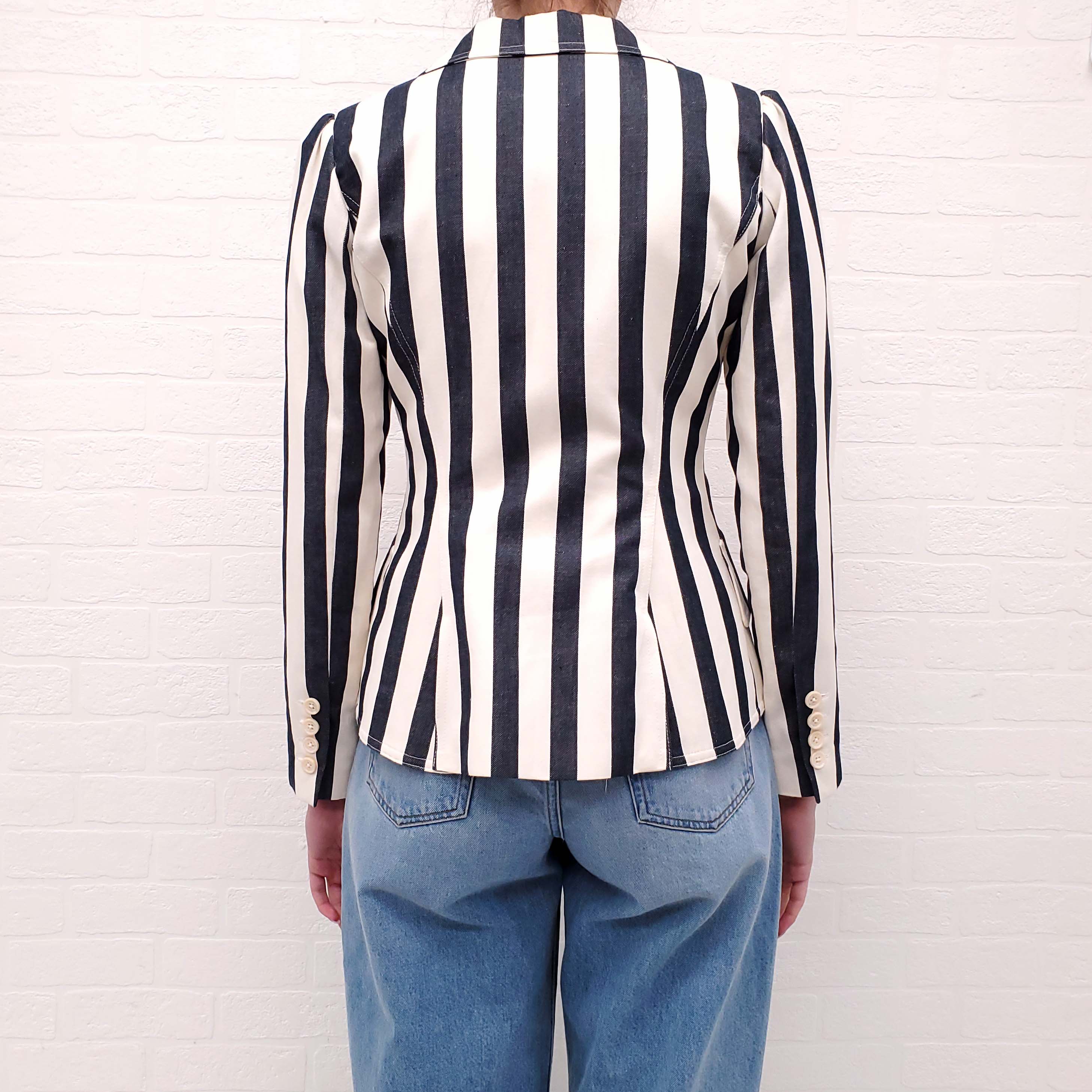 SMYTHE NAVY AND WHITE STRIPED BLAZER - SIZE 4