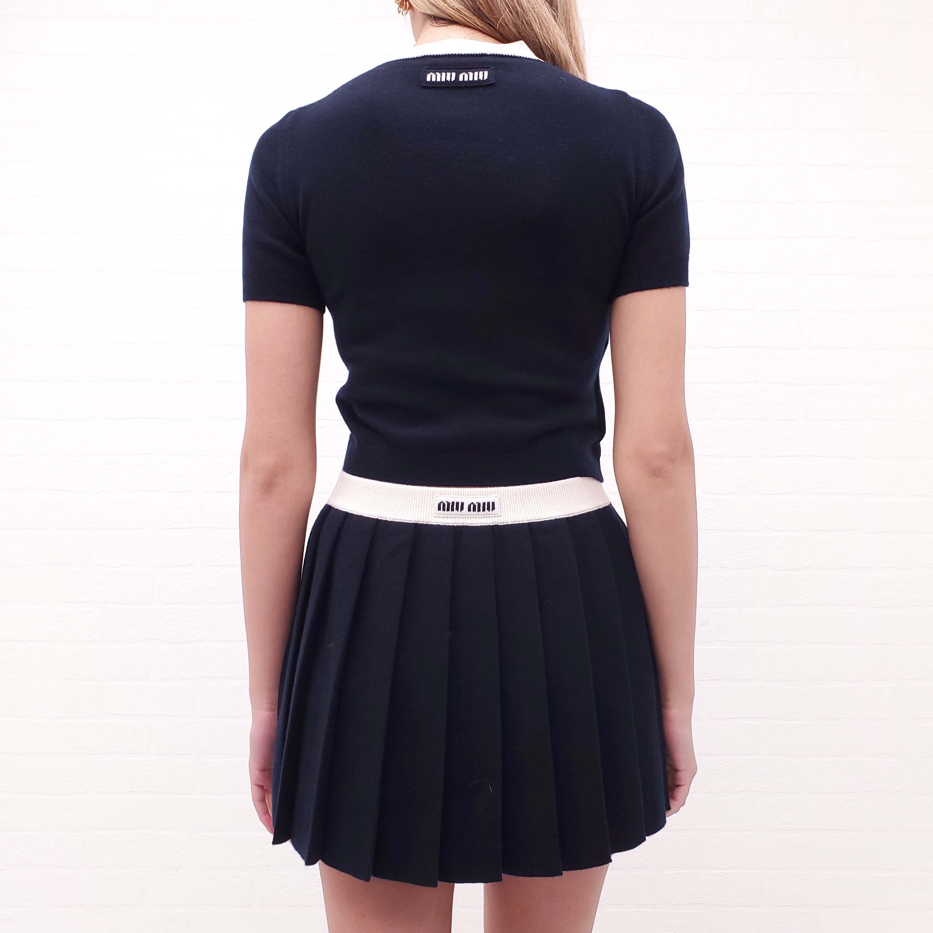 MIU MIU NAVY AND WHITE CASHMERE CARDIGAN SET WITH LOGO DETAILS - SIZE 36