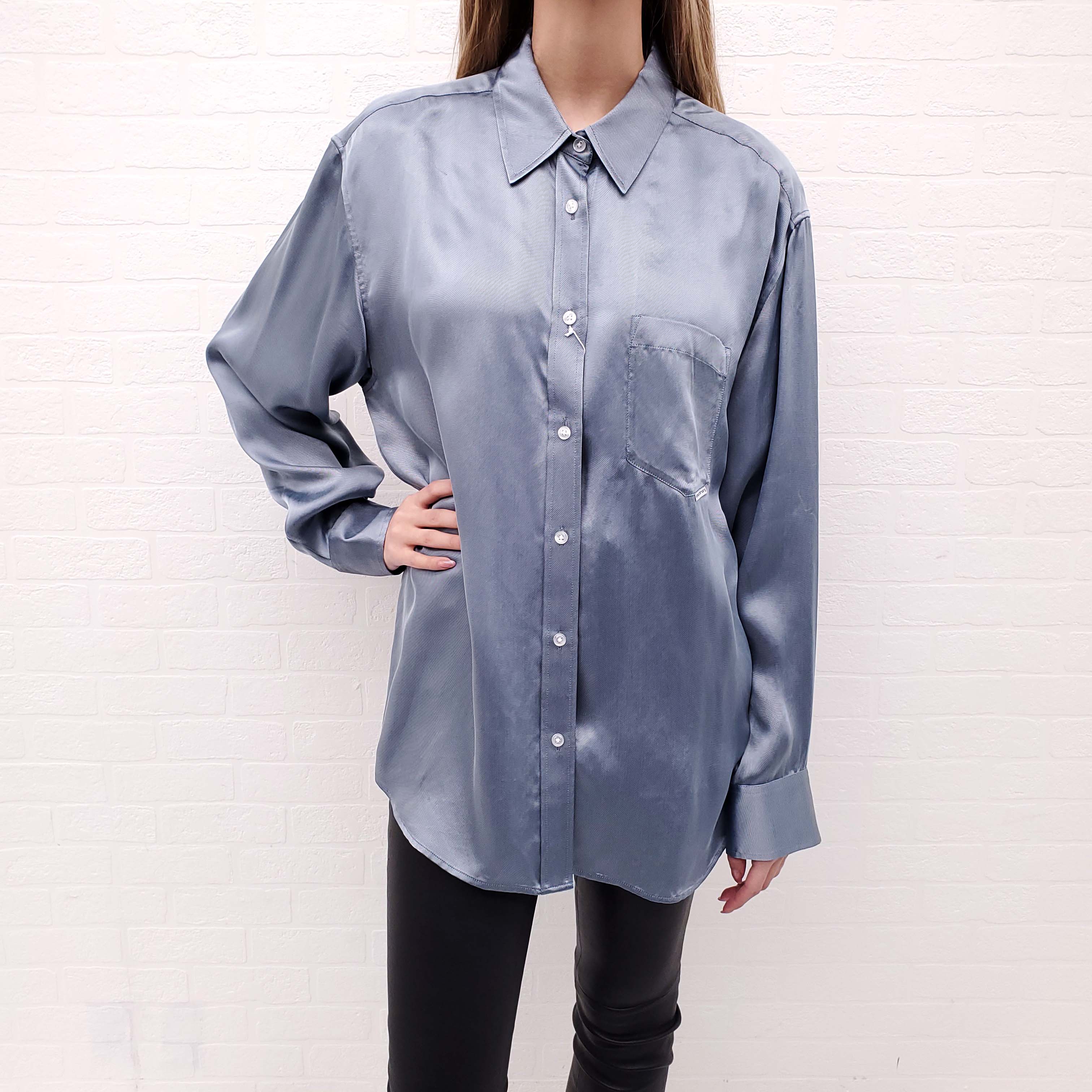 ALEXANDERWANG.T GREY OVERSIZED BLOUSE WITH LOGO - SIZE M