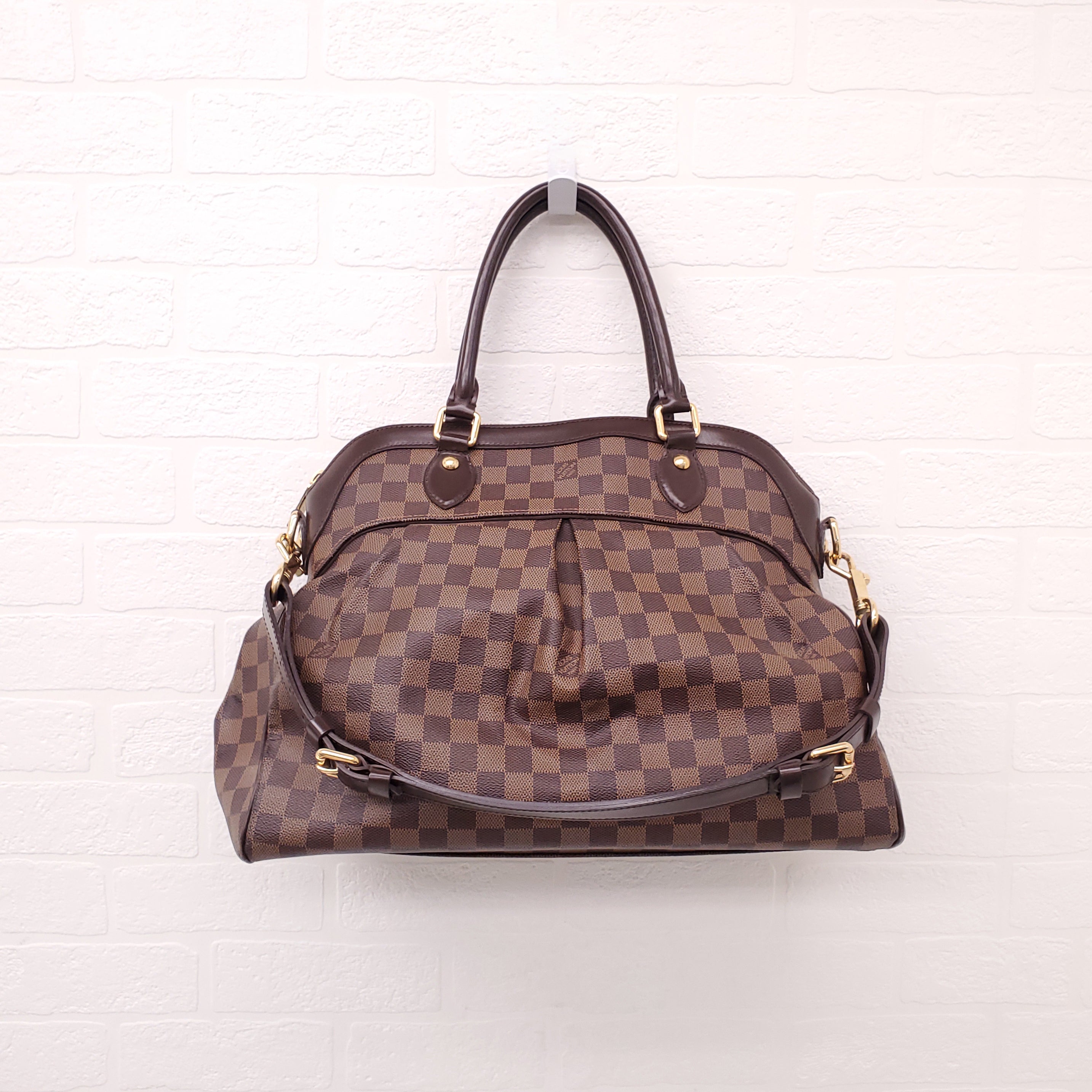 LOUIS VUITTON DAMIER EBENE TREVI PM BAG WITH BROWN LEATHER TRIM AND GOLD-TONE