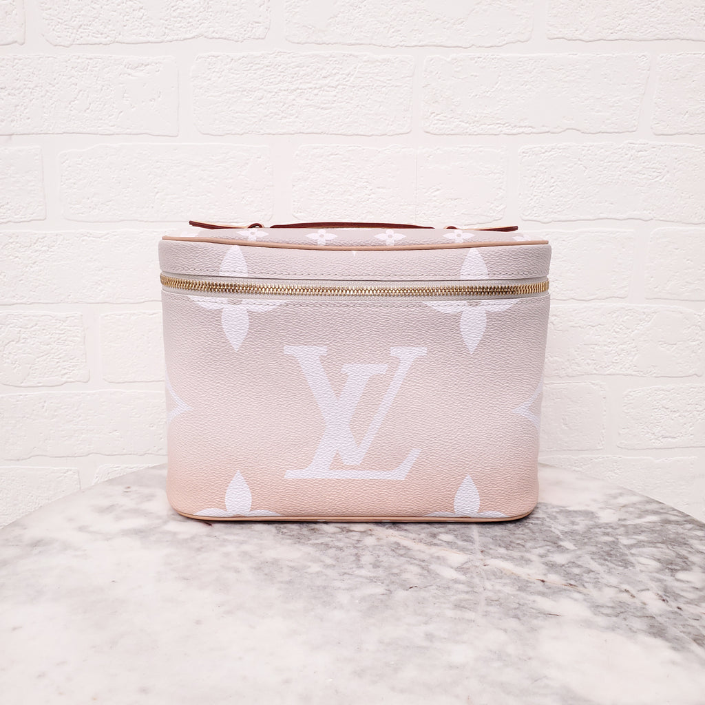 LOUIS VUITTON 'BY THE POOL' NICE BB VANITY CASE