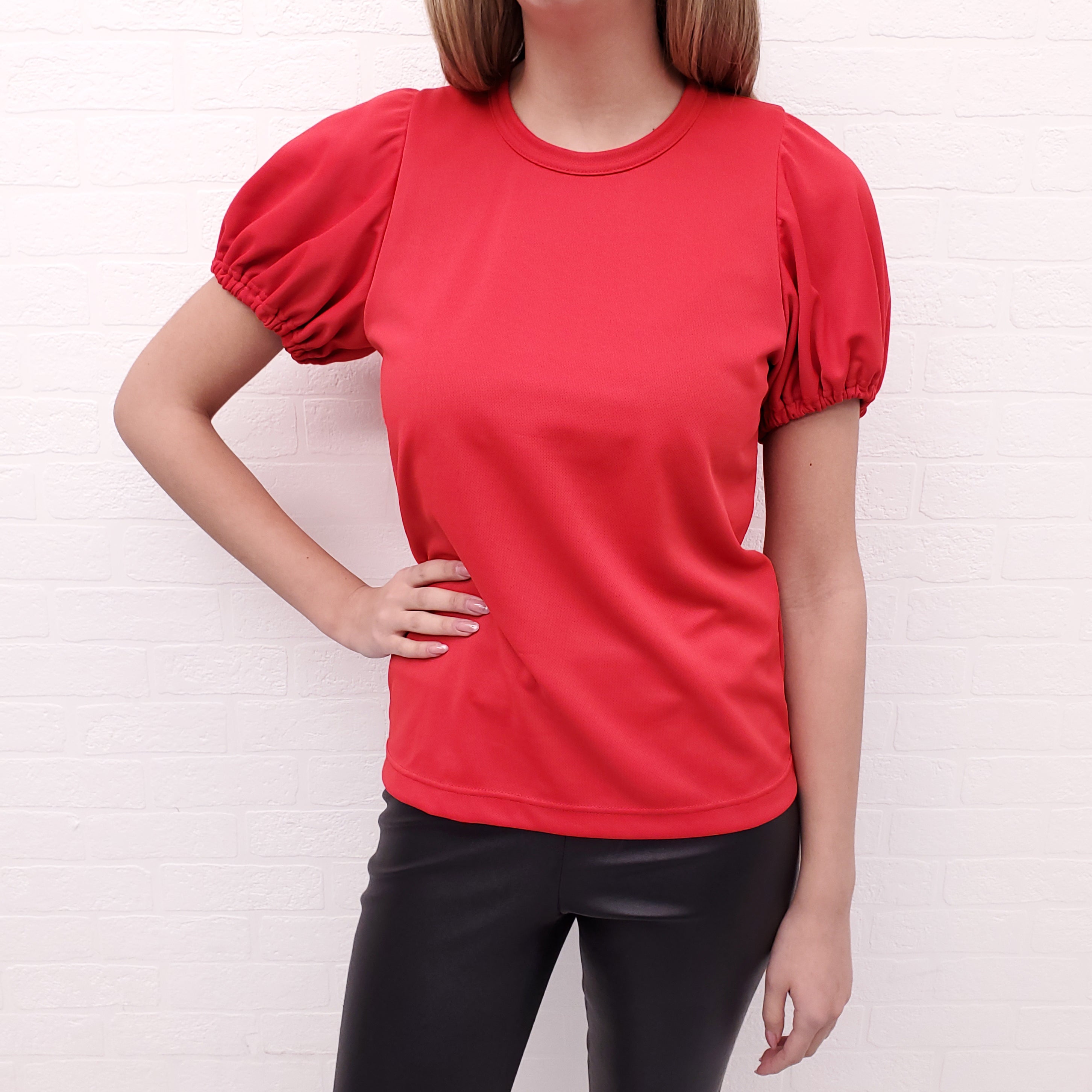 COMME DES GARÇONS RED SHORT SLEEVE PUFF DETAIL NEOPRENE TOP - SIZE M