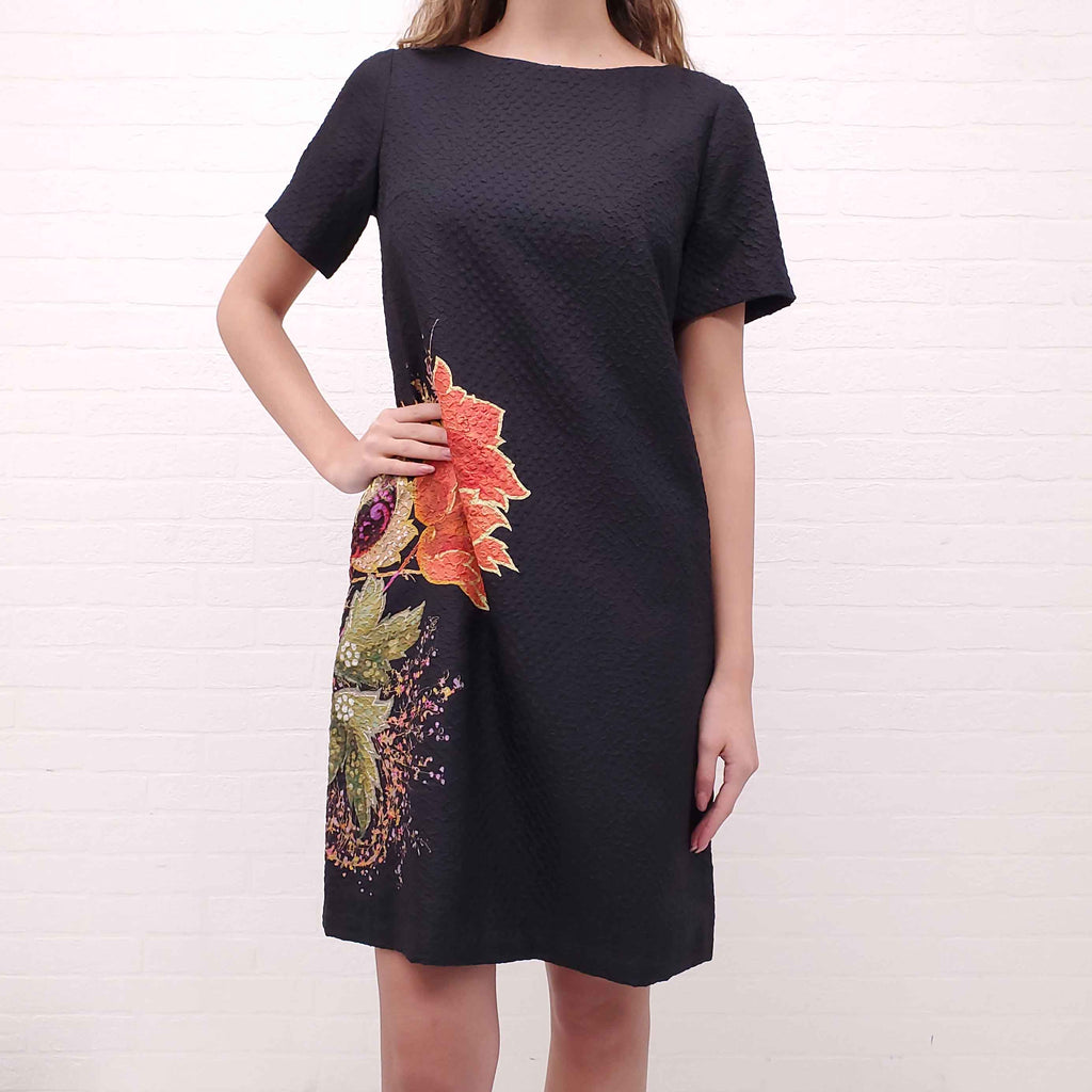 ETRO BLACK TEXTURED DRESS WITH FLORAL DETAIL - SIZE 42