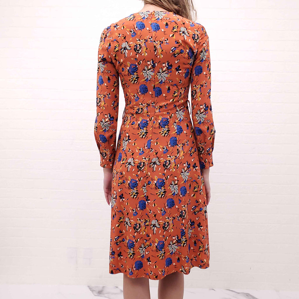 ETRO ORANGE AND BLUE FLORAL PATTERNED LONG SLEEVE MIDI DRESS - SIZE 42