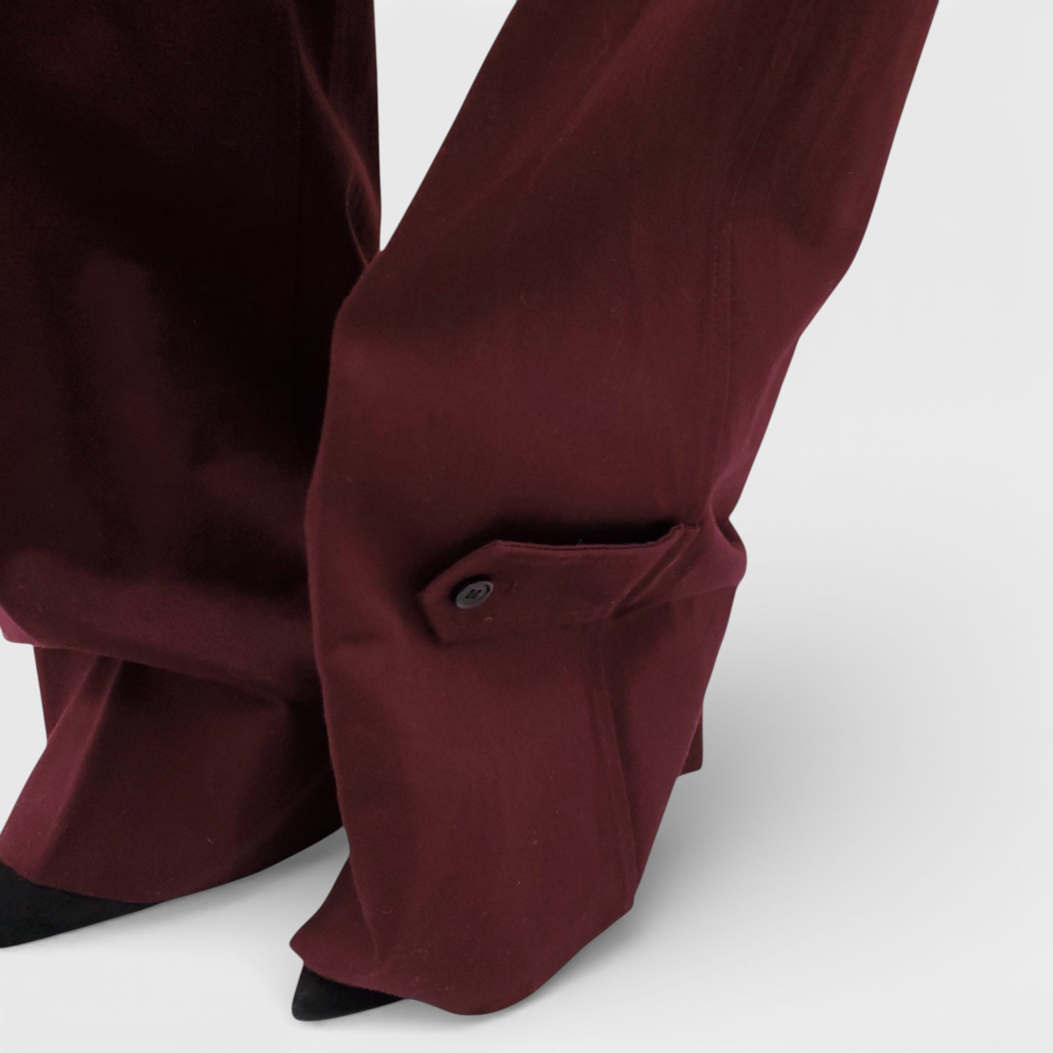 SAINT LAURENT BURGUNDY CARGO PANTS WITH LEATHER BELT - SIZE 38