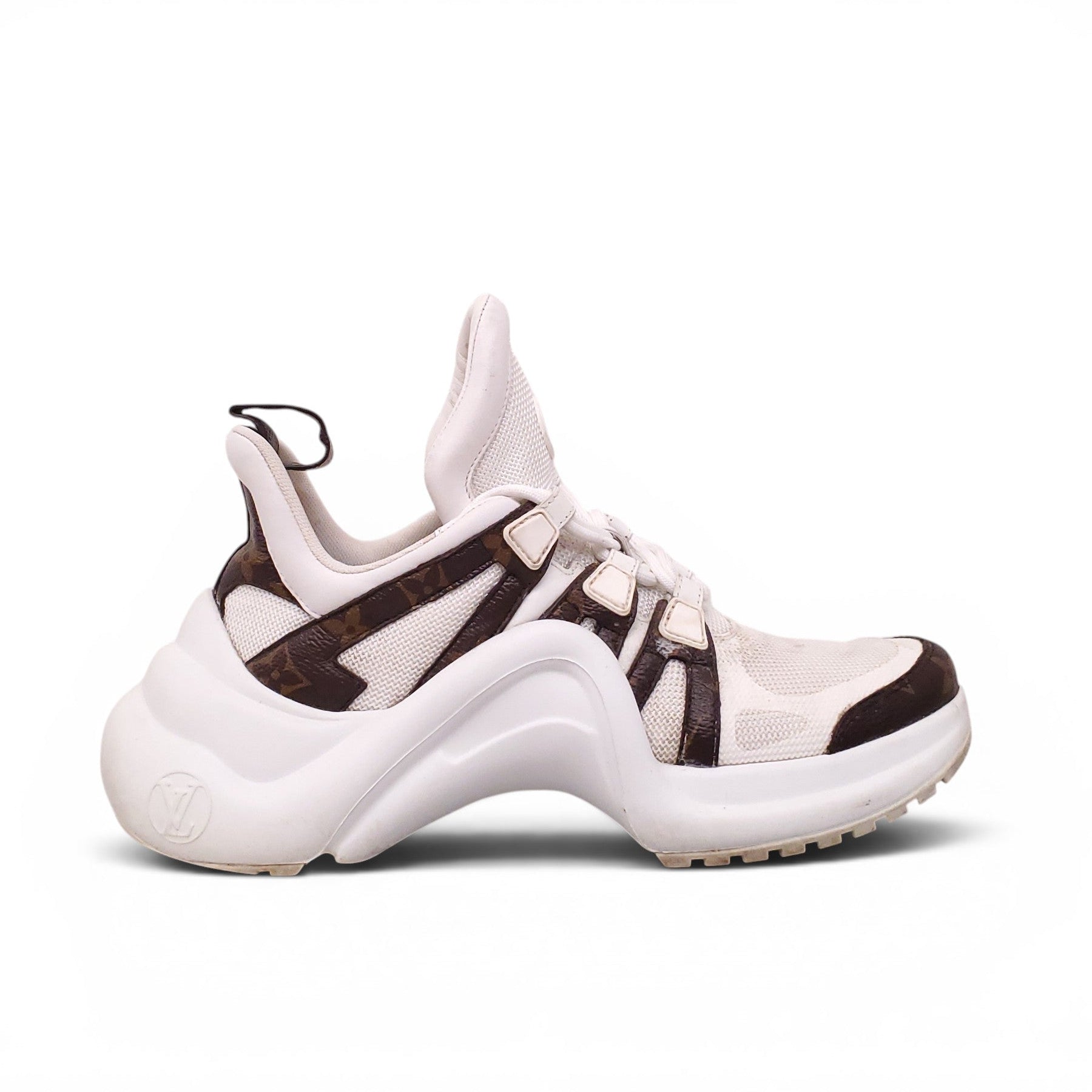 LOUIS VUITTON WHITE SNEAKERS WITH MONOGRAM DETAIL - SIZE 37.5