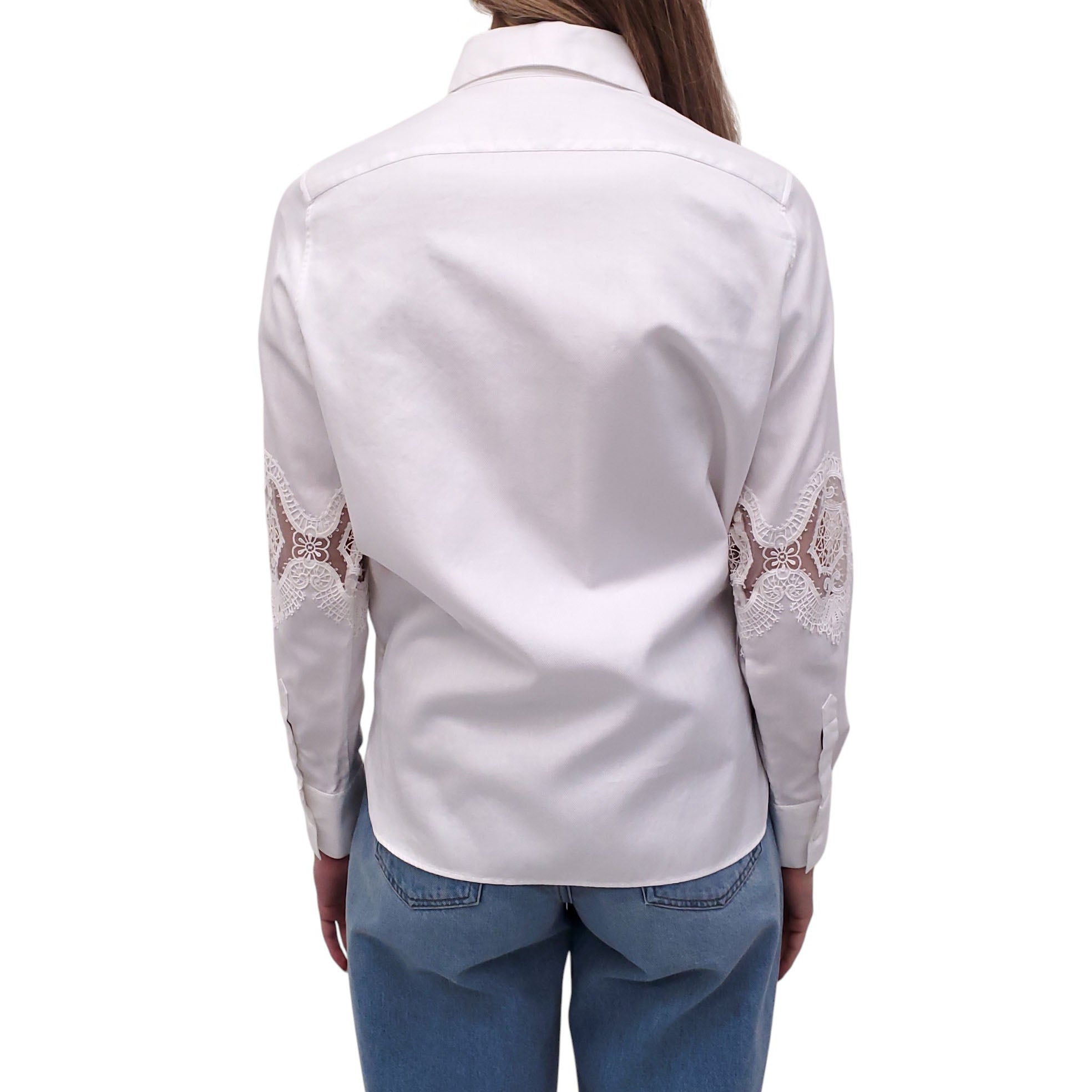 BURBERRY WHITE BLOUSE WITH FLORAL LACE DETAIL - SIZE US 4