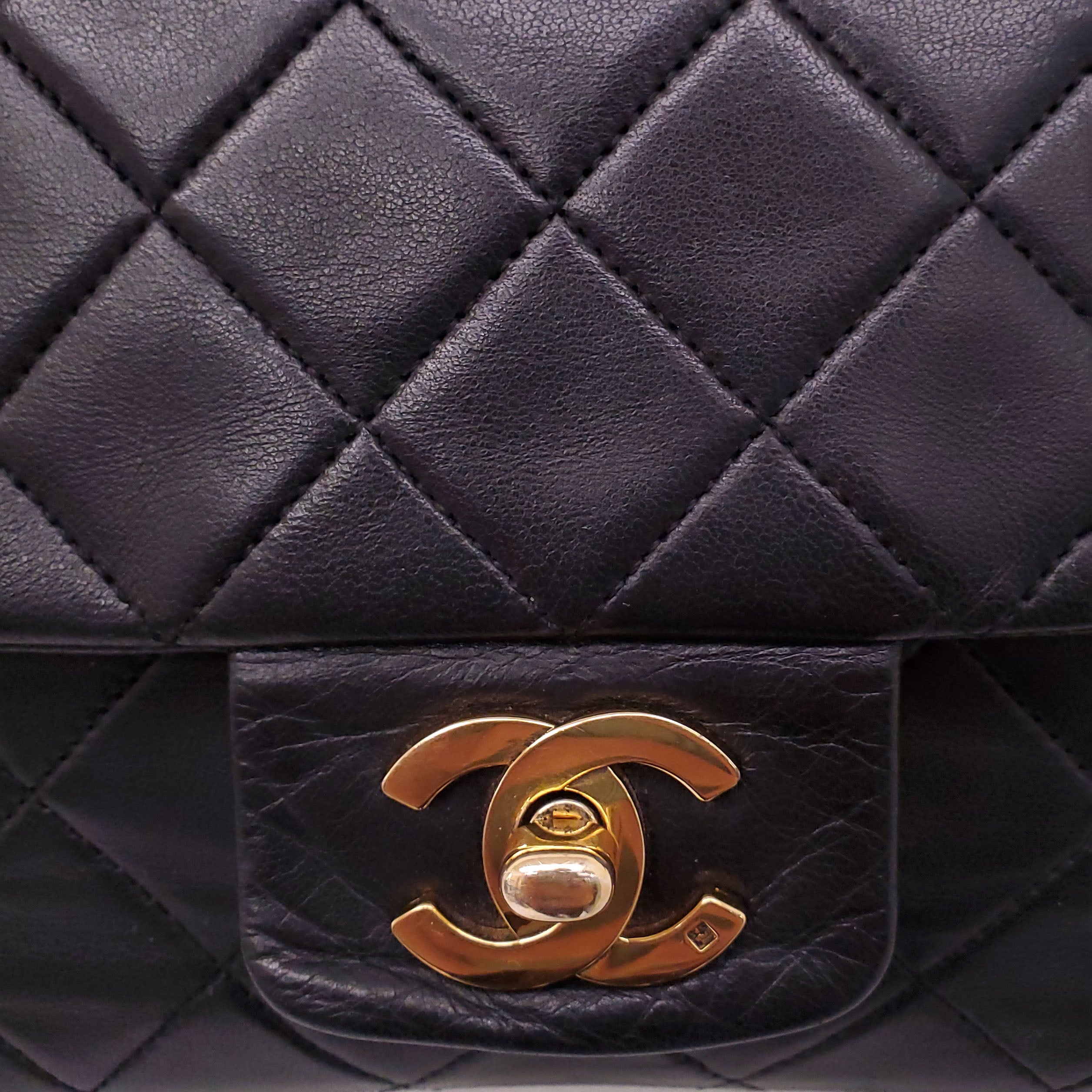 CHANEL CLASSIC BLACK FLAP BAG