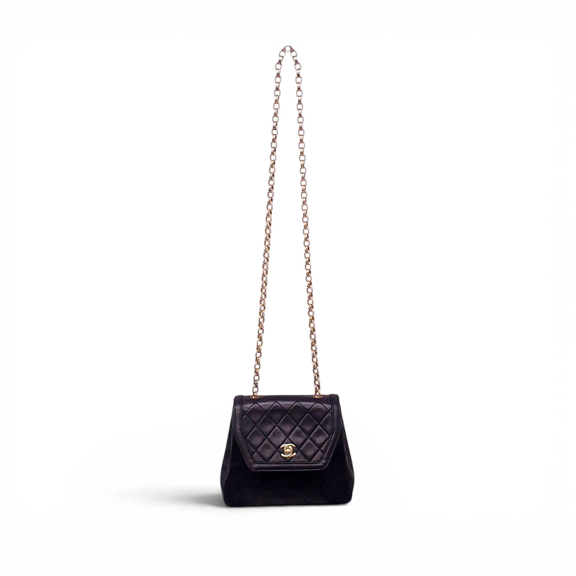 CHANEL VINTAGE SMALL CROSSBODY BAG