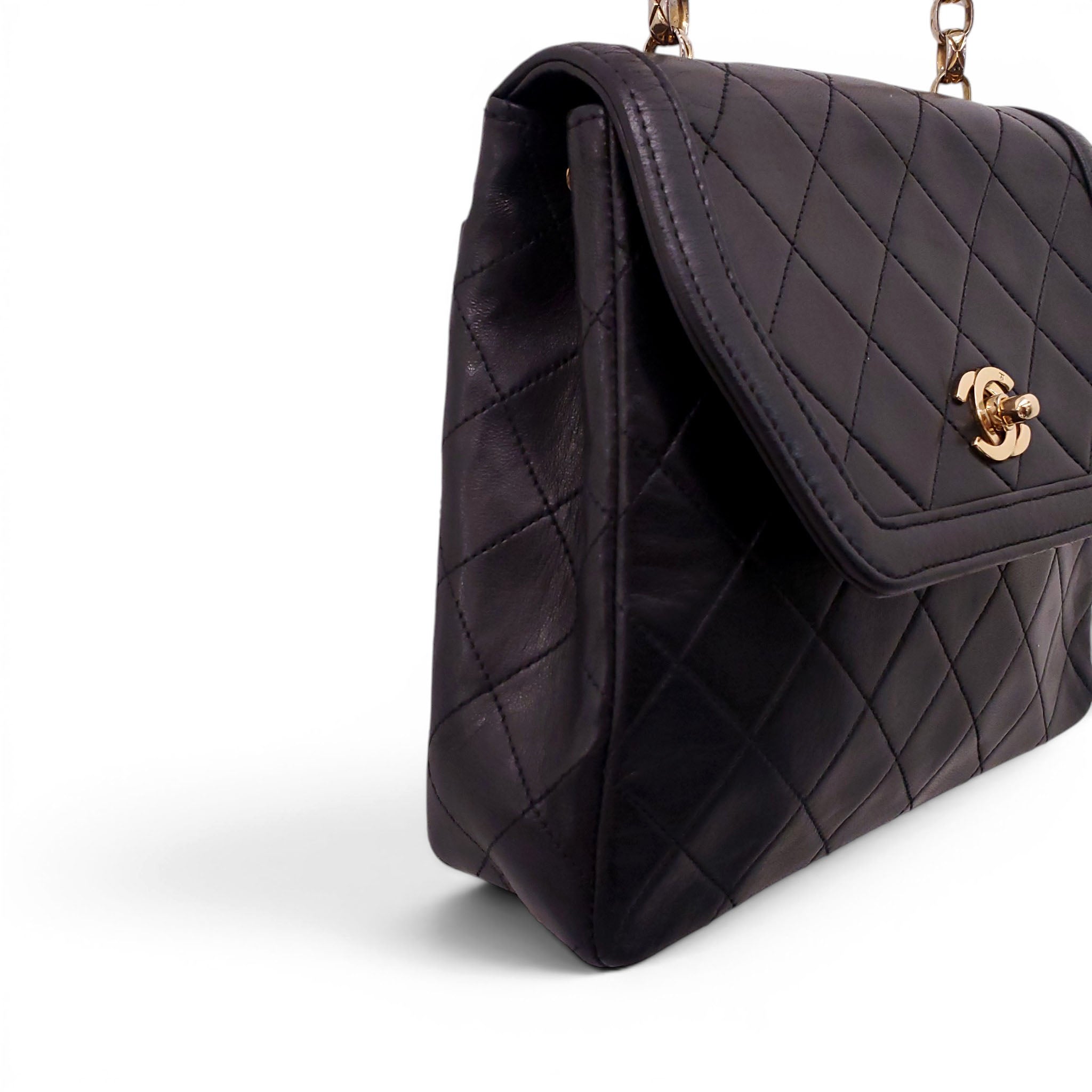 CHANEL VINTAGE SMALL CROSSBODY BAG