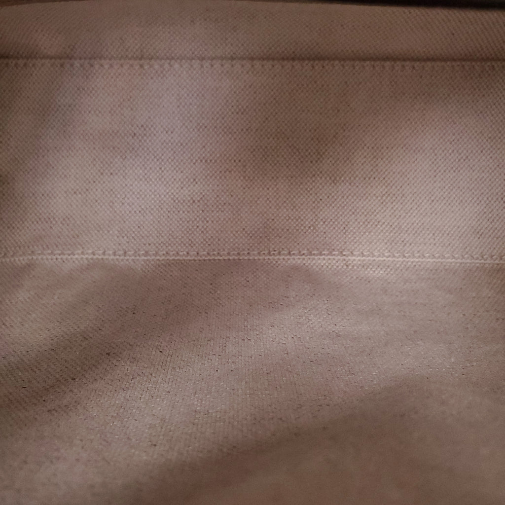 GUCCI GG MONOGRAM SUPREME CROSSBODY BAG