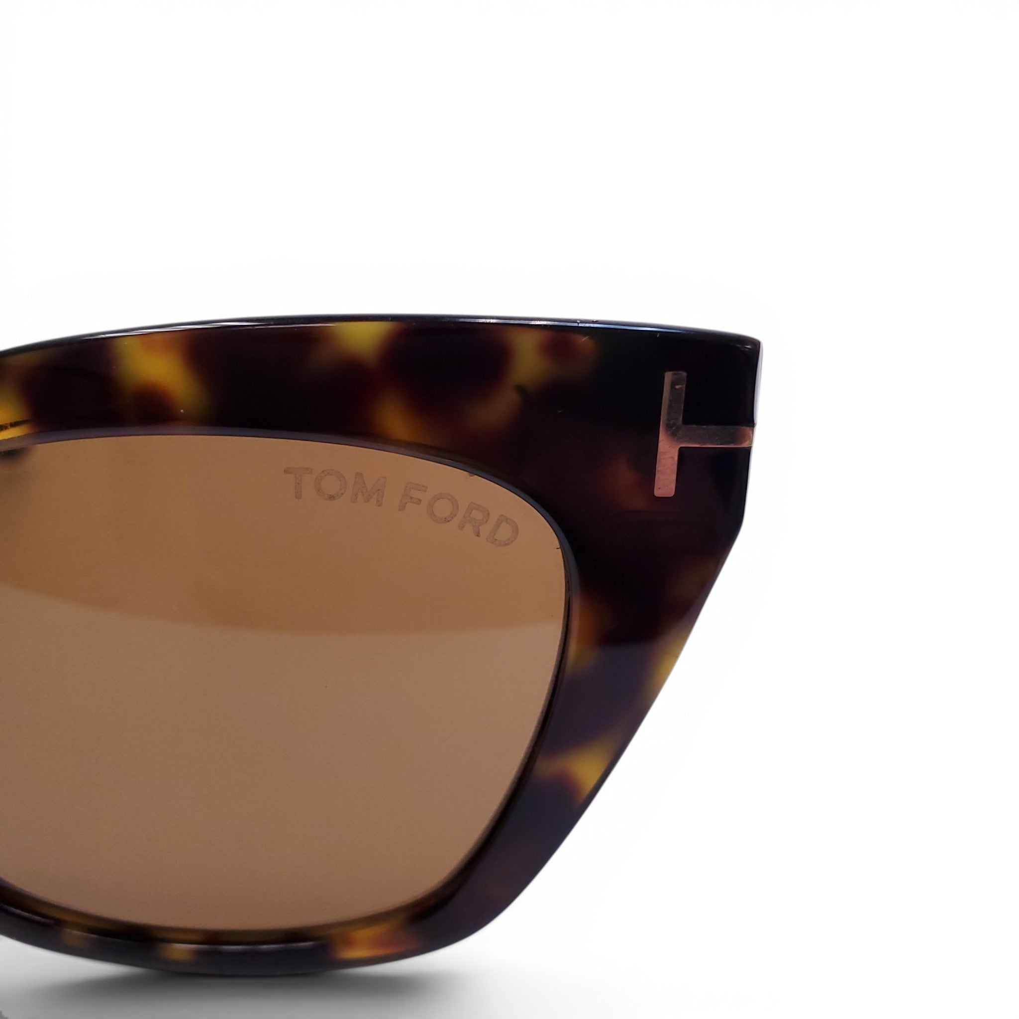 TOM FORD TORTOISE CATEYE SUNGLASSES