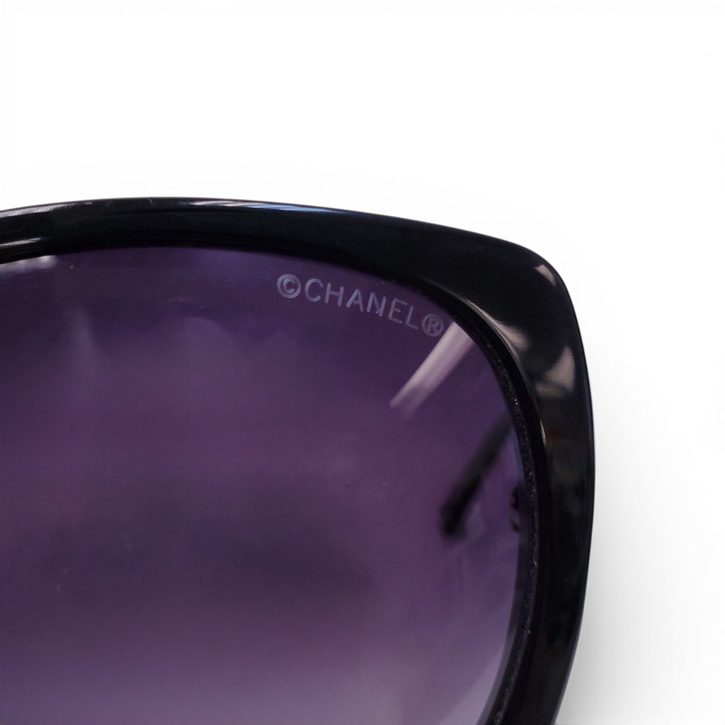 CHANEL BLACK LARGE SQUARE SUNGLASSES WITH LOGO
