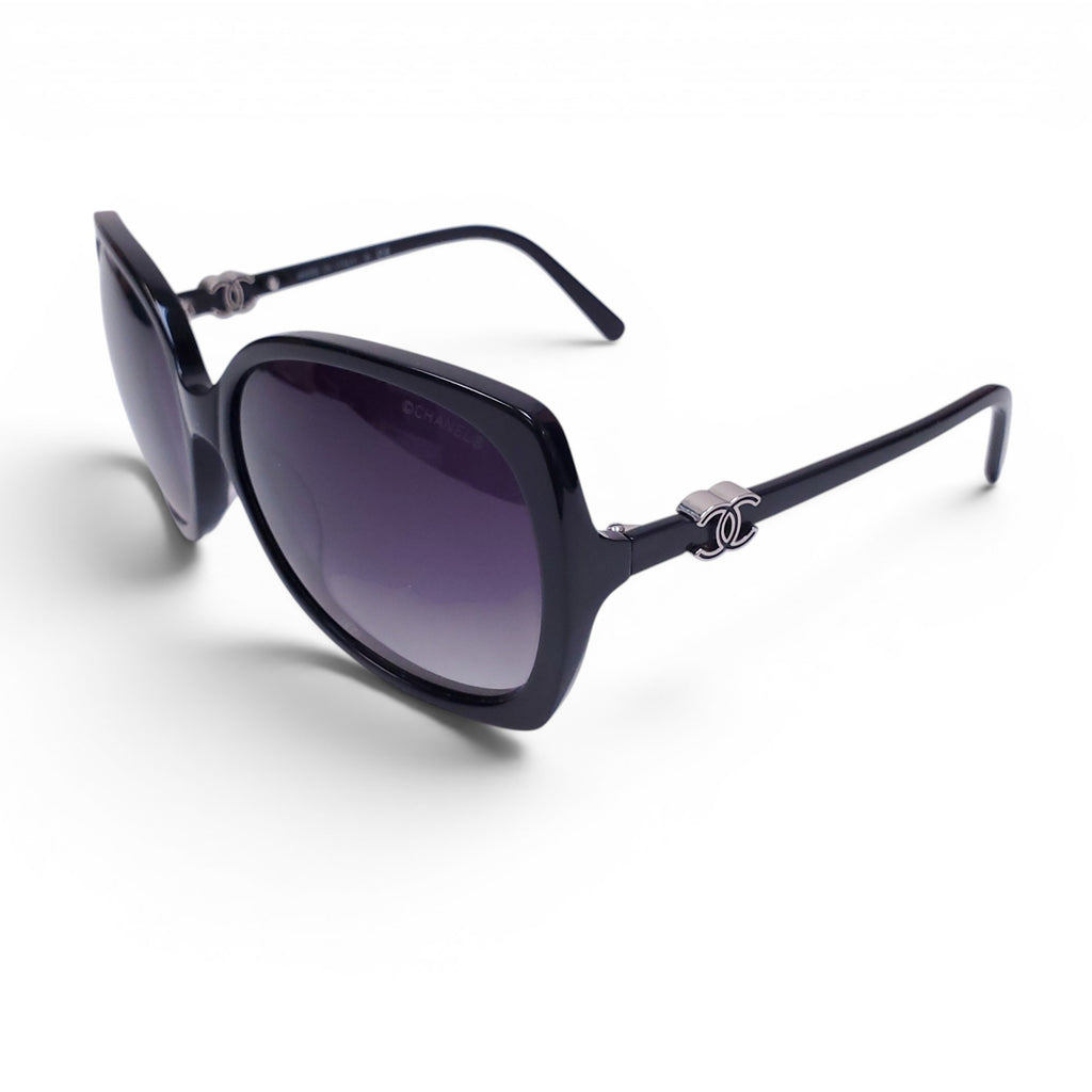 CHANEL BLACK LARGE SQUARE SUNGLASSES WITH LOGO