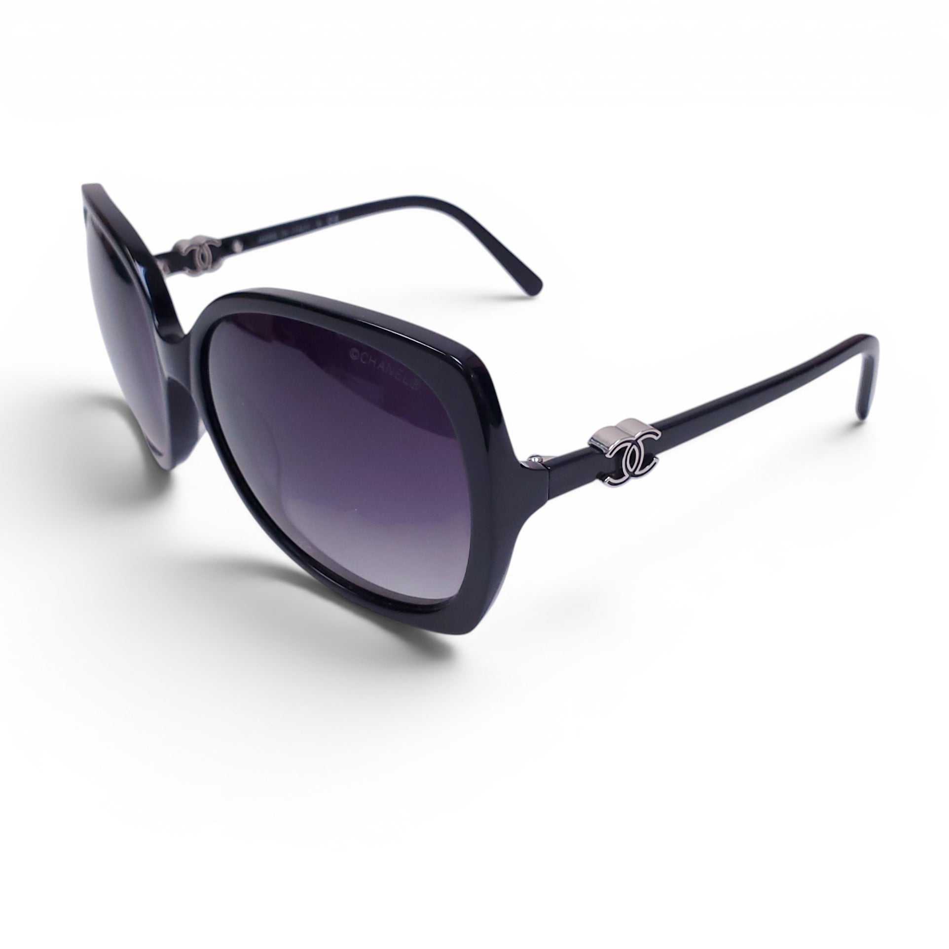CHANEL BLACK LARGE SQUARE SUNGLASSES WITH LOGO