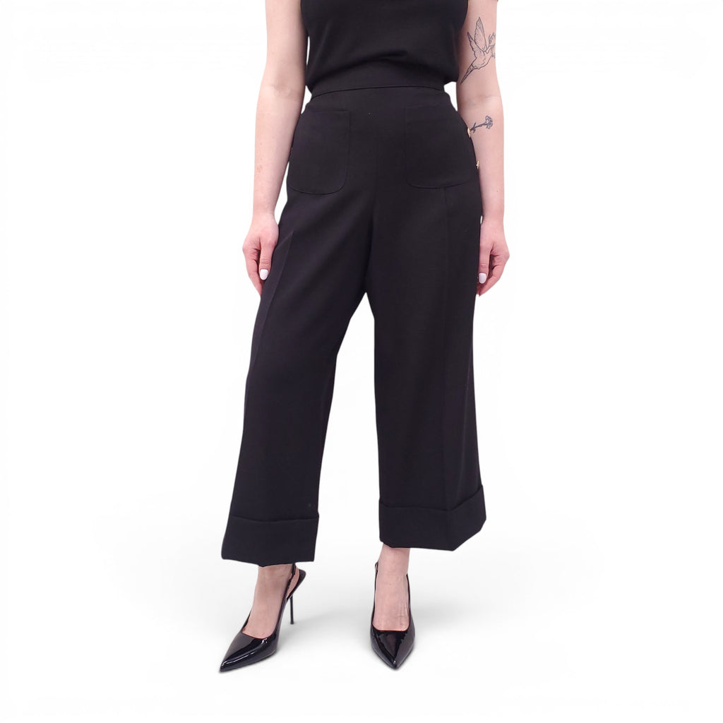 CHANEL VINTAGE BLACK TROUSERS WITH GOLD LOGO BUTTONS - SIZE 46