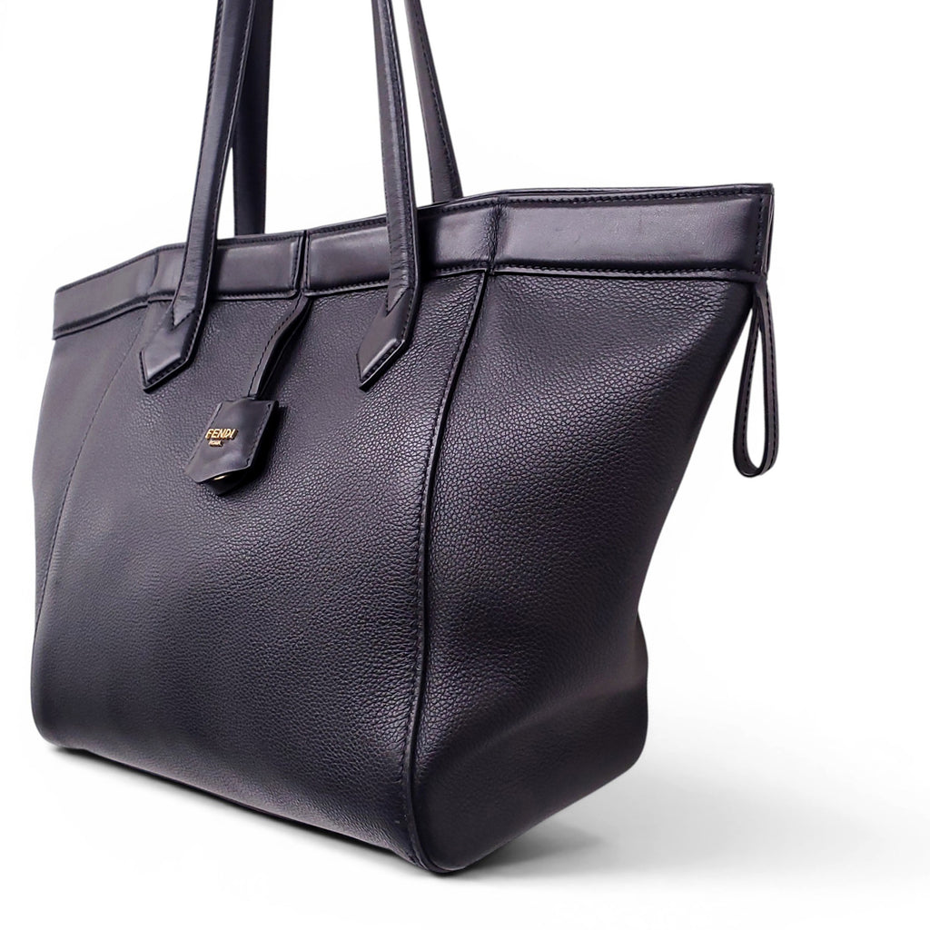 FENDI LARGE BLACK ORIGAMI SHOULDER BAG