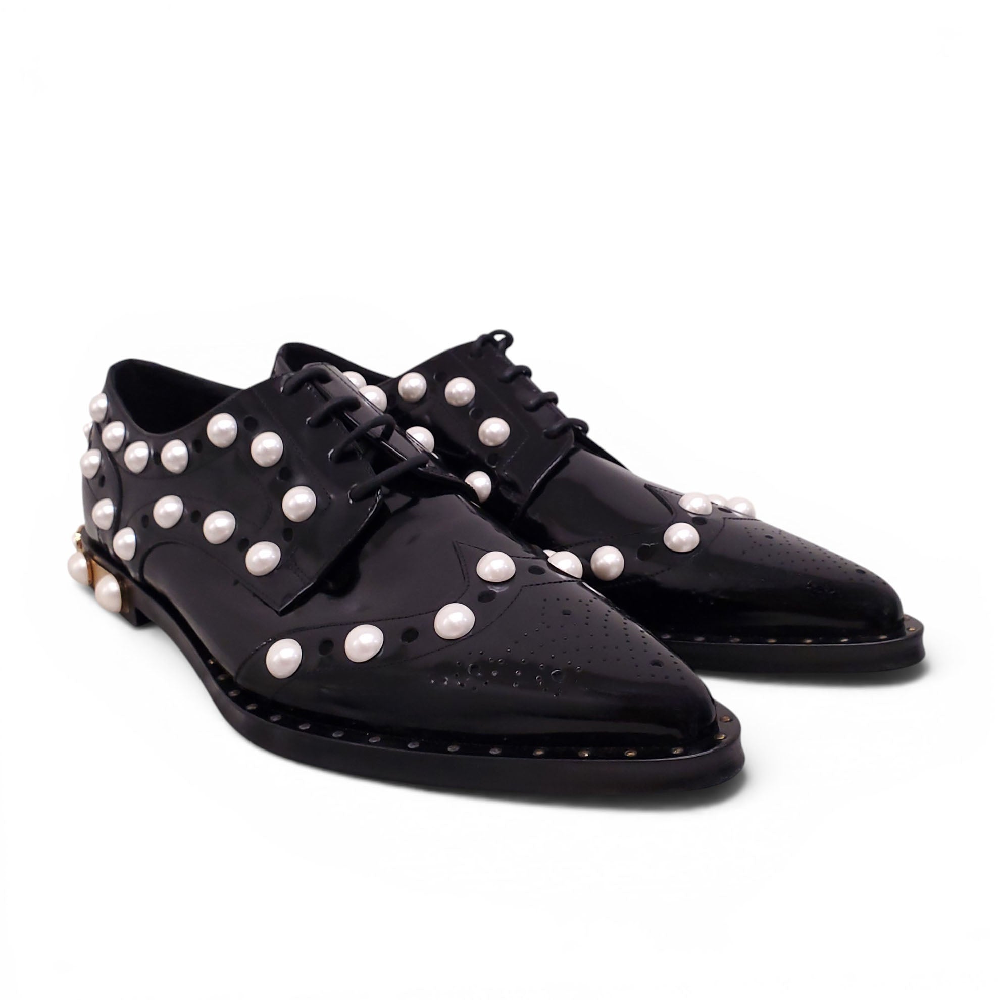 DOLCE & GABBANA BLACK PATENT PEARL OXFORDS - SIZE 40.5