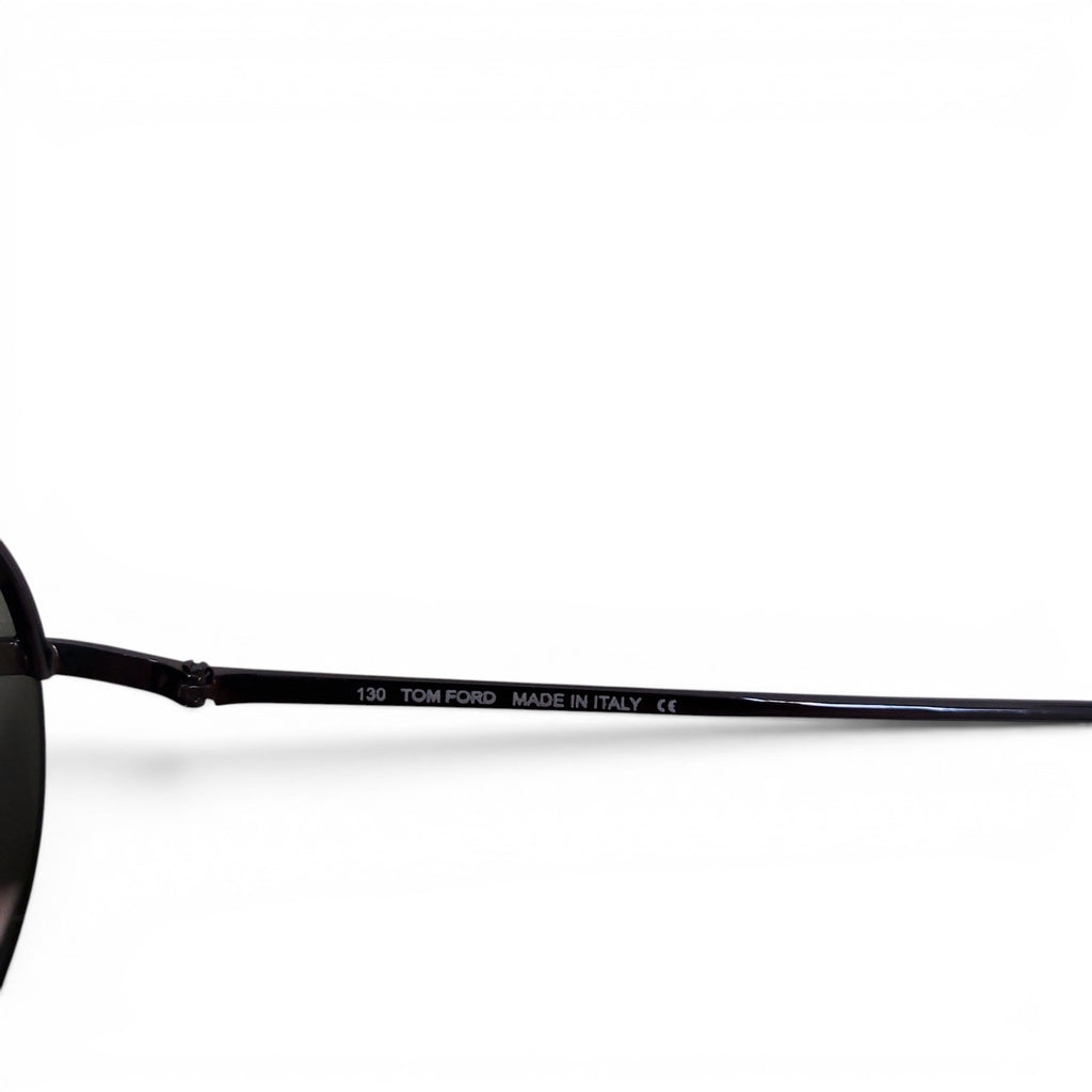 TOM FORD BLACK AVIATOR SUNGLASSES WITH TORTOISE SHELL DETAIL