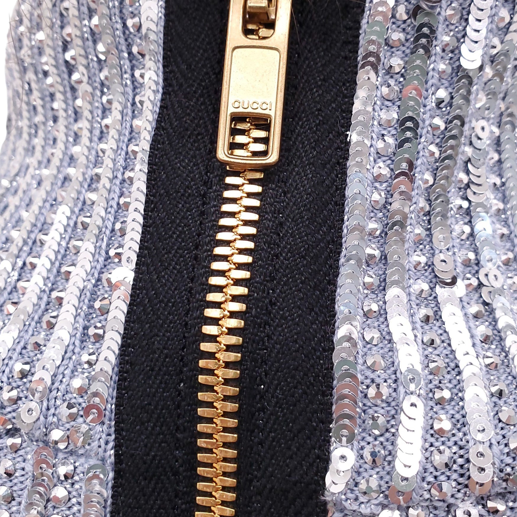 GUCCI SILVER SEQUIN CRYSTAL EMBELLISHED SWEATER - SIZE S
