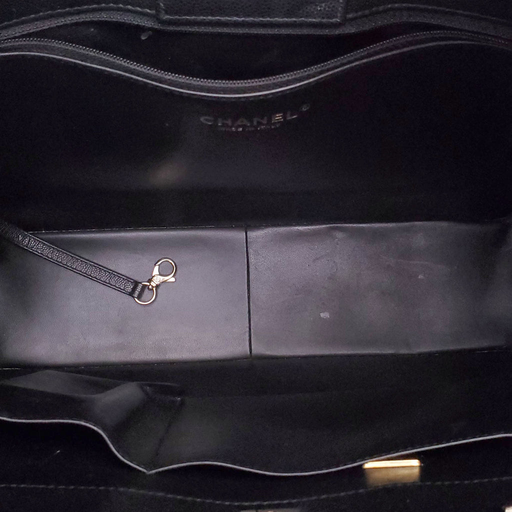 CHANEL BLACK CAVIAR CLASSIC QUILTED TOTE