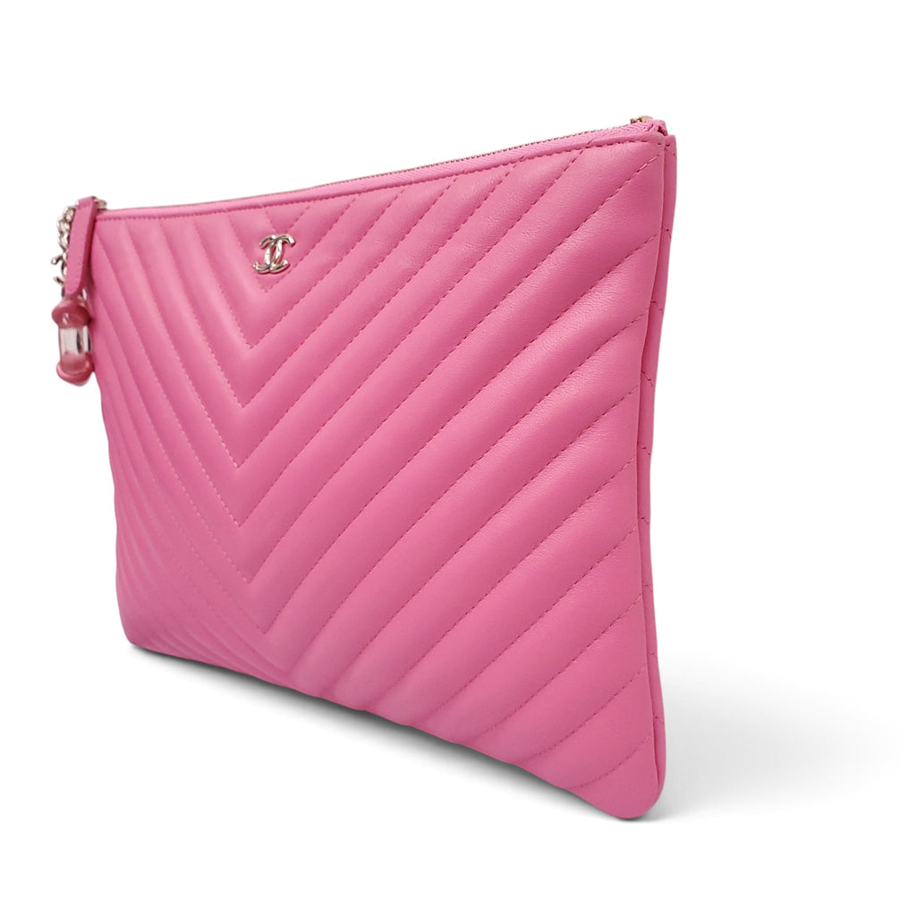 CHANEL PINK CHEVRON O-CASE
