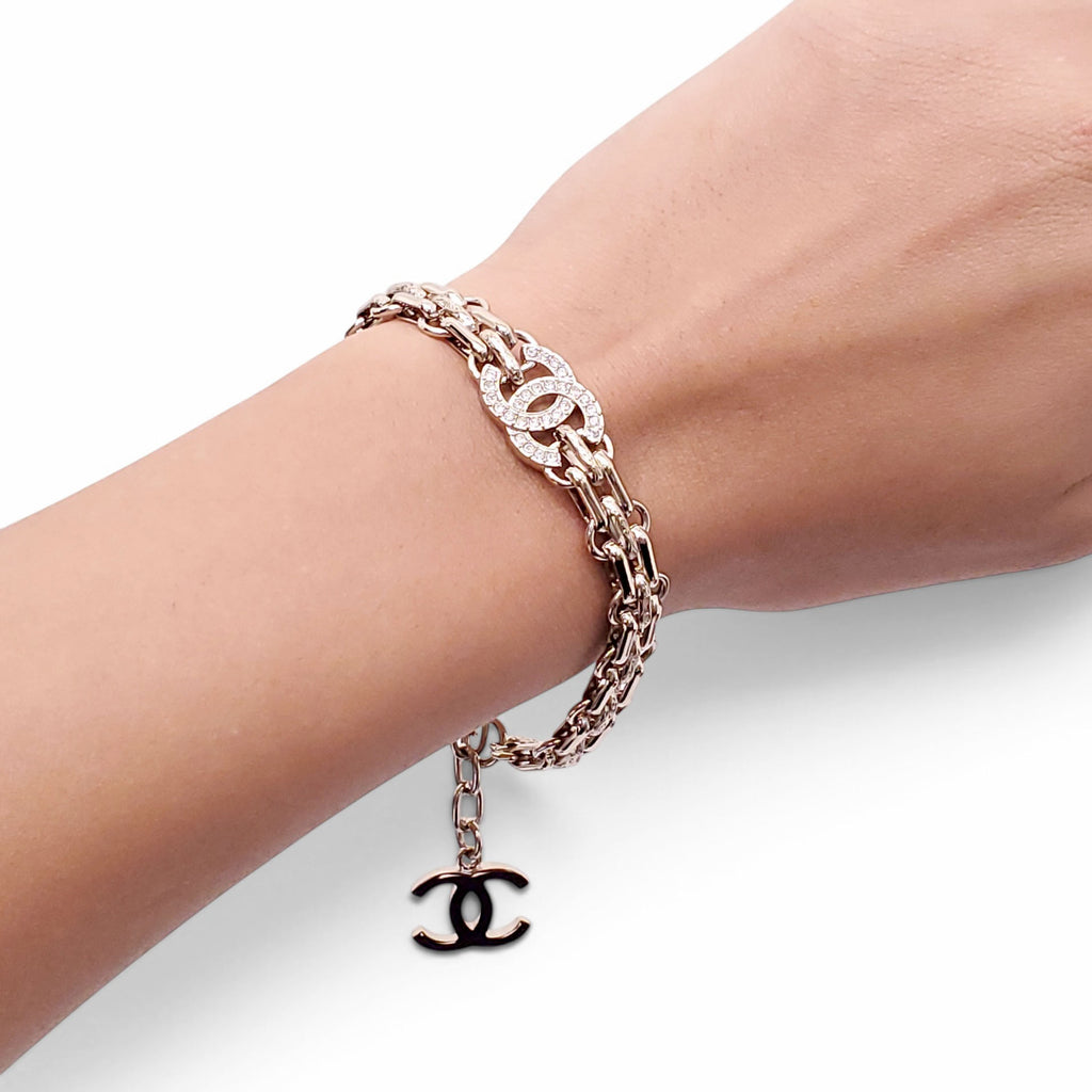CHANEL CHAIN CC CRYSTAL CHAIN LOGO BRACELET
