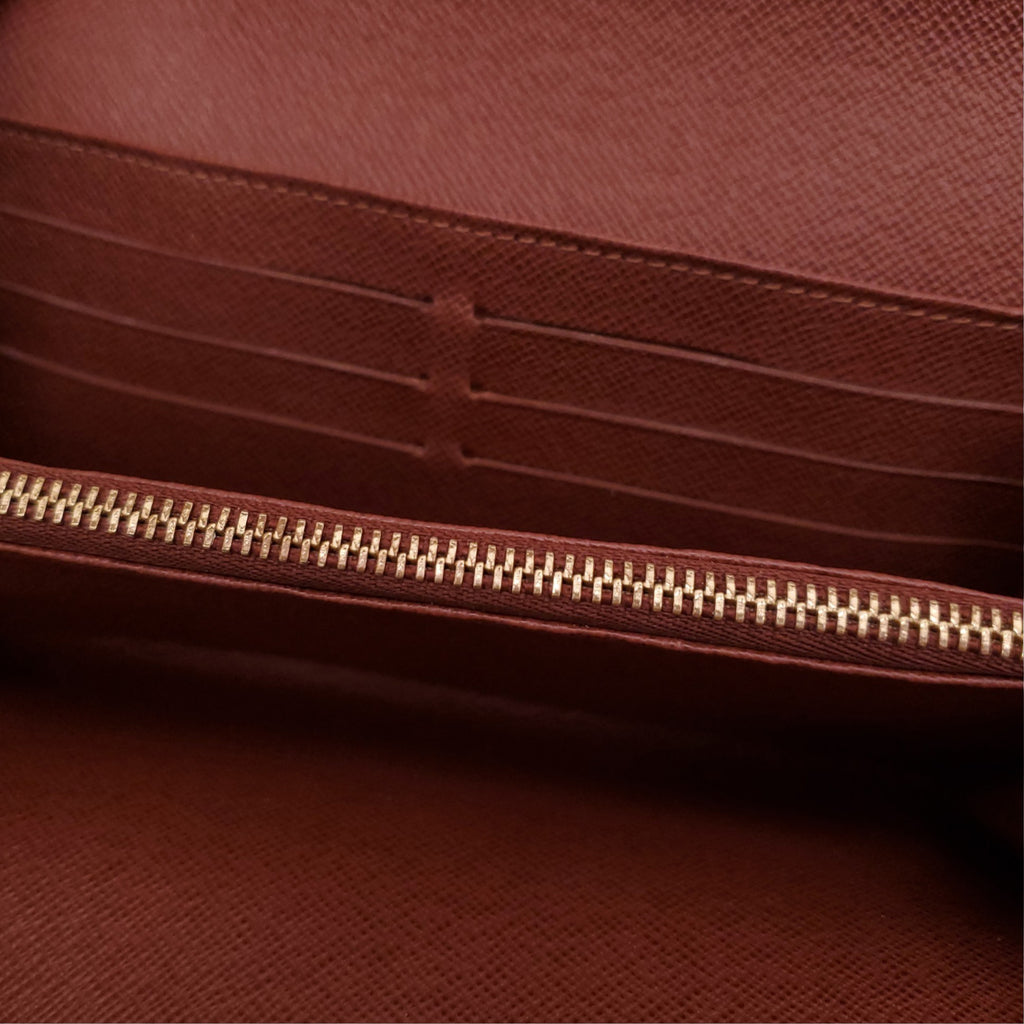 LOUIS VUITTON SARAH WALLET