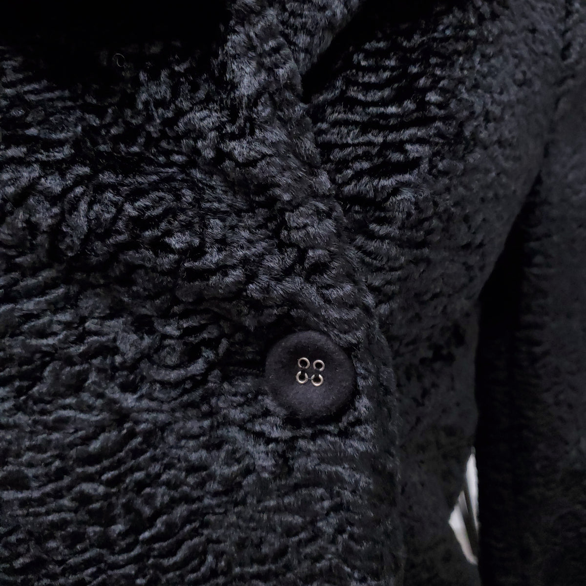 OFFICINE GÉNÉRALE BLACK FUR EFFECT JACKET - SIZE 34