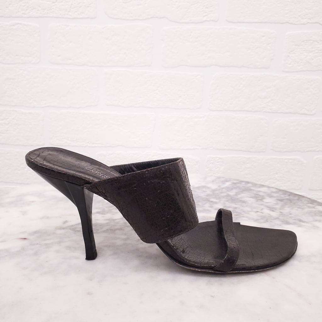 CALVIN KLEIN COLLECTION HEELS - SIZE 38