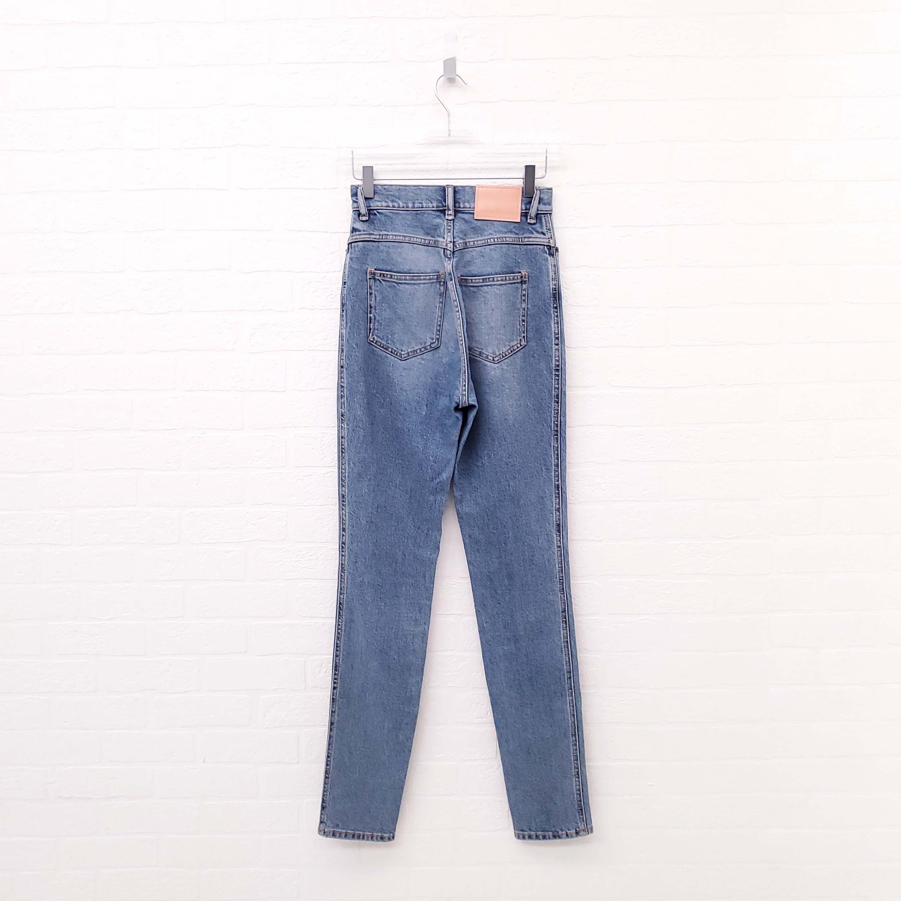 ACNE STUDIOS HIGH WAISTED JEANS - SIZE 25