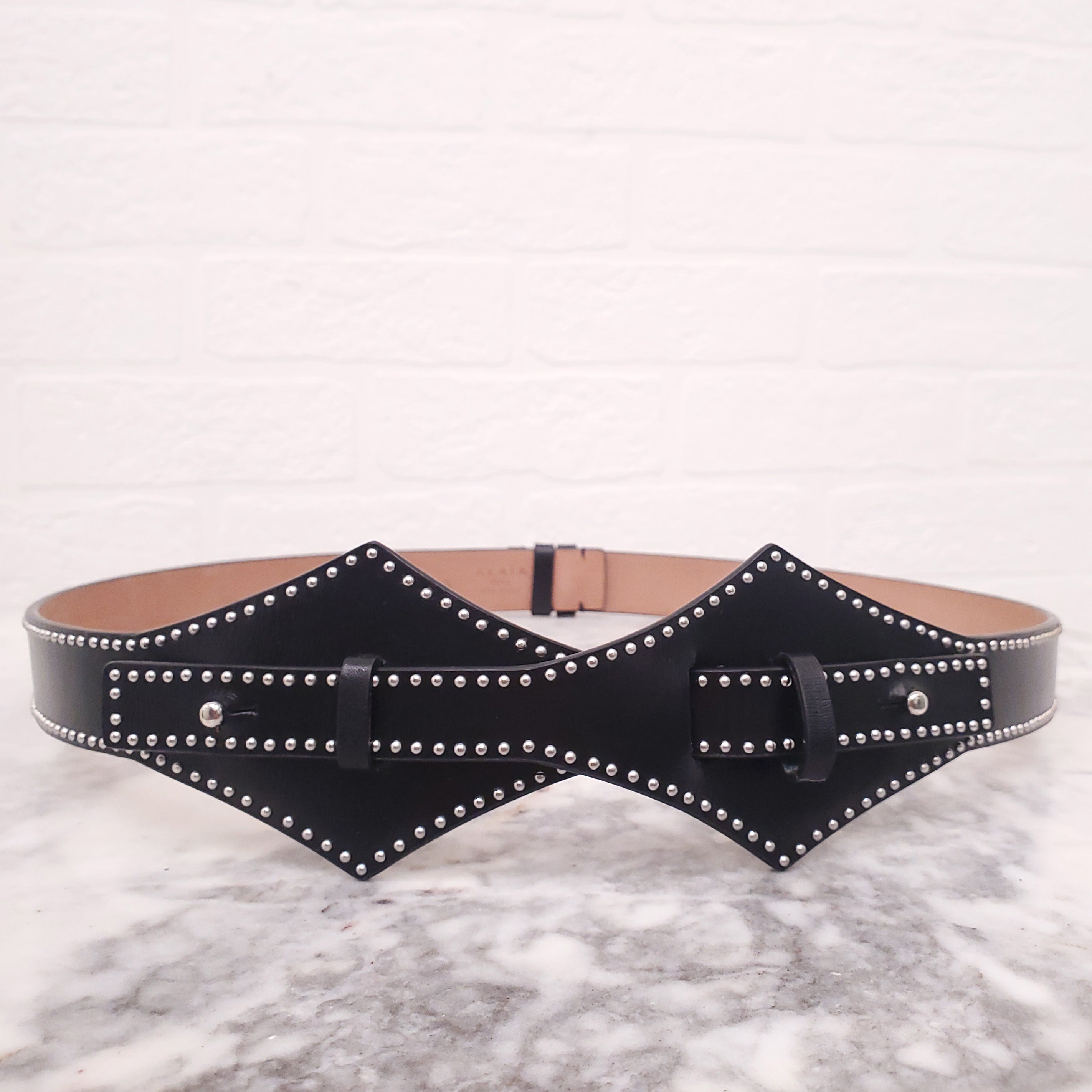 ALAÏA BLACK BELT WITH SILVER STUD DETAIL - SIZE 80