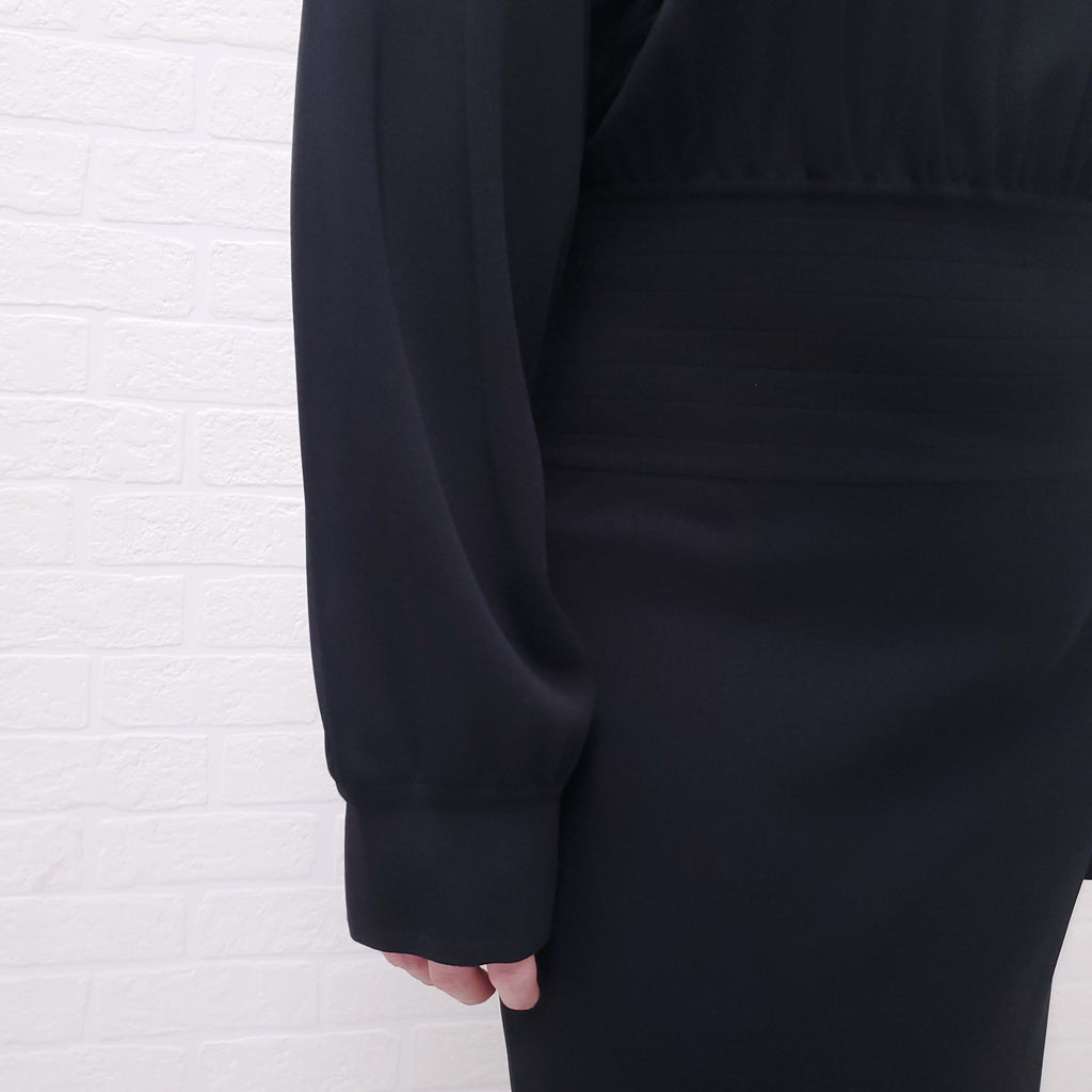 ALAÏA BLACK LONG SLEEVE OPEN BACK DRESS - SIZE 42