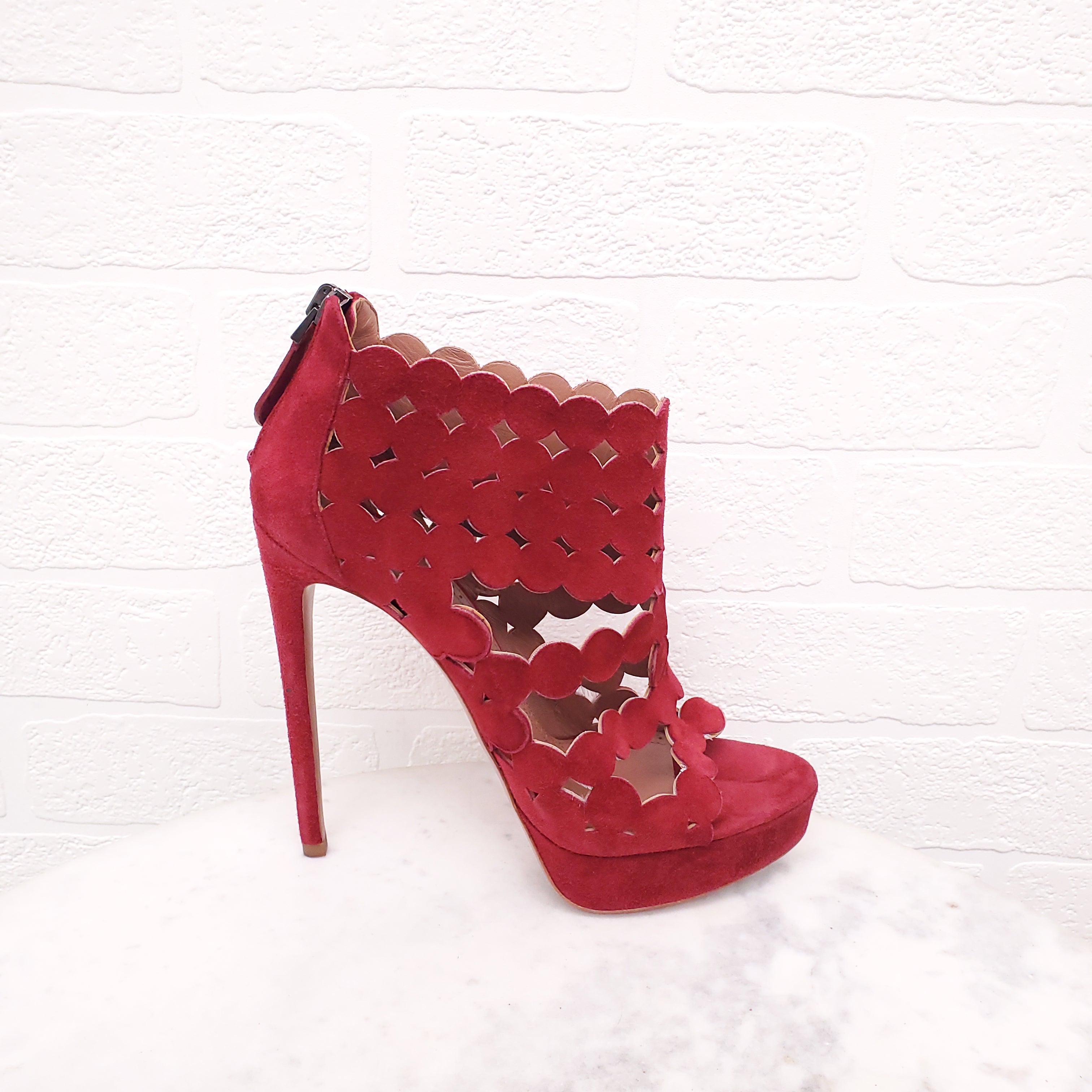 ALAIA CHAMOIS CERCLE SANDALS - SIZE 38.5