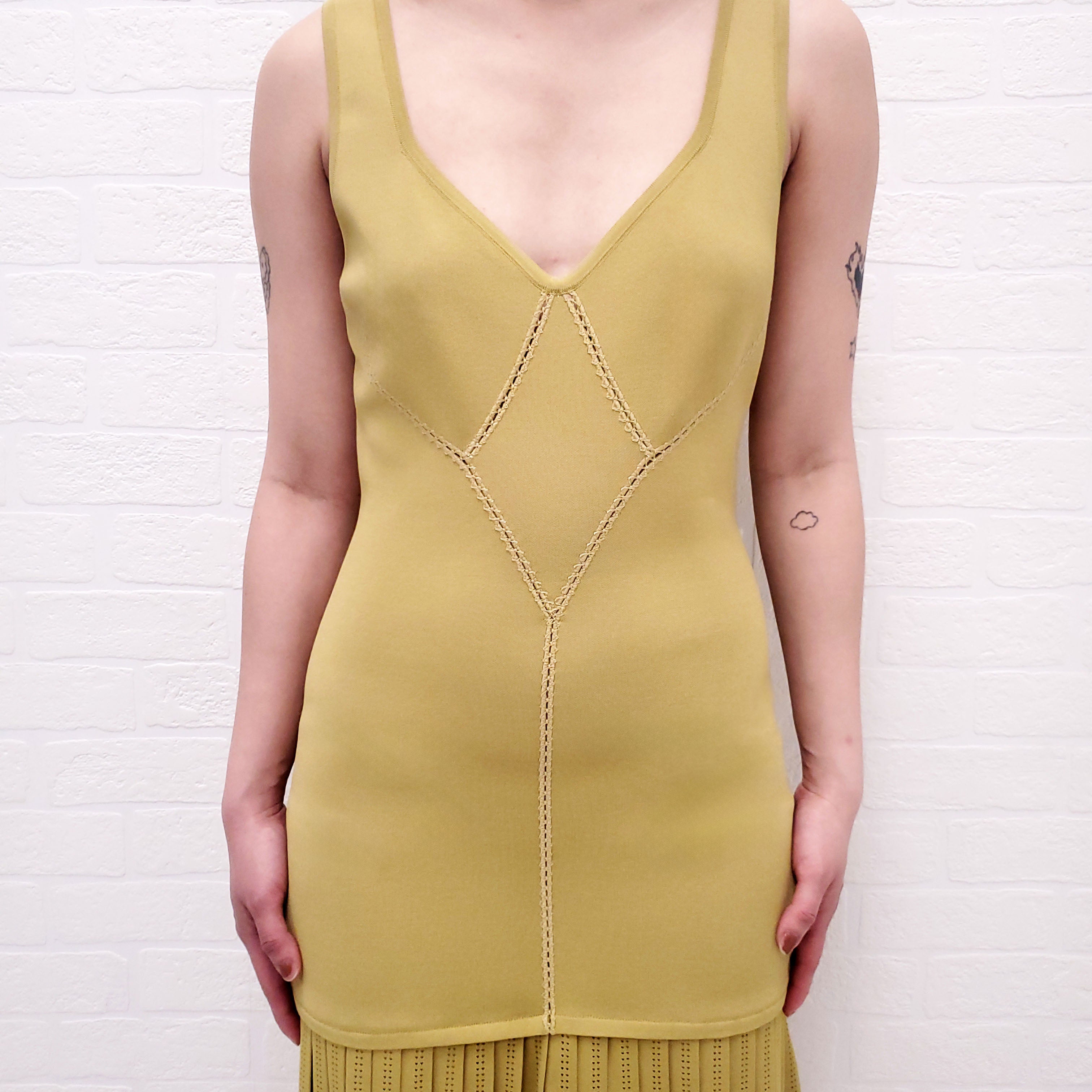 ALAÏA CHARTREUSE FITTED PLEATED DRESS - SIZE 40