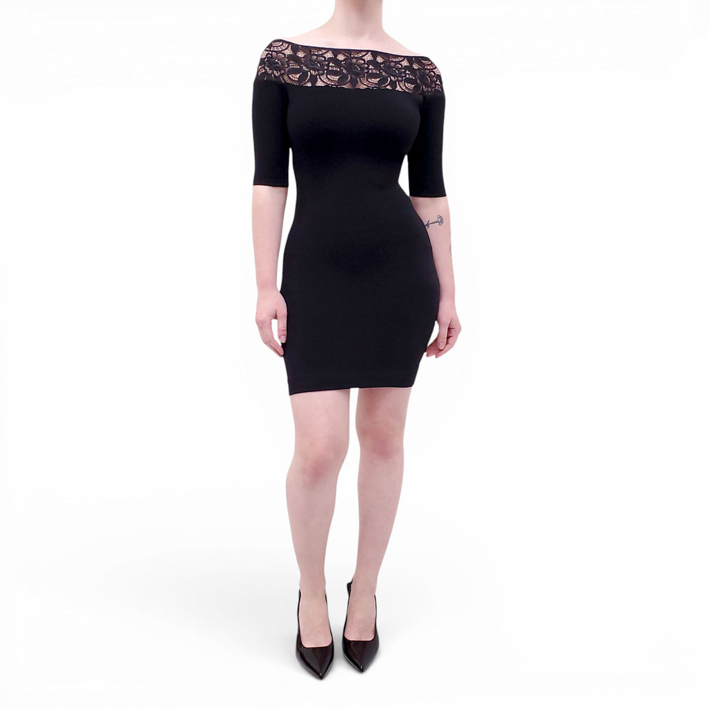 ALEXANDER MCQUEEN BLACK LACE OFF-THE-SHOULDER DRESS - SIZE XS