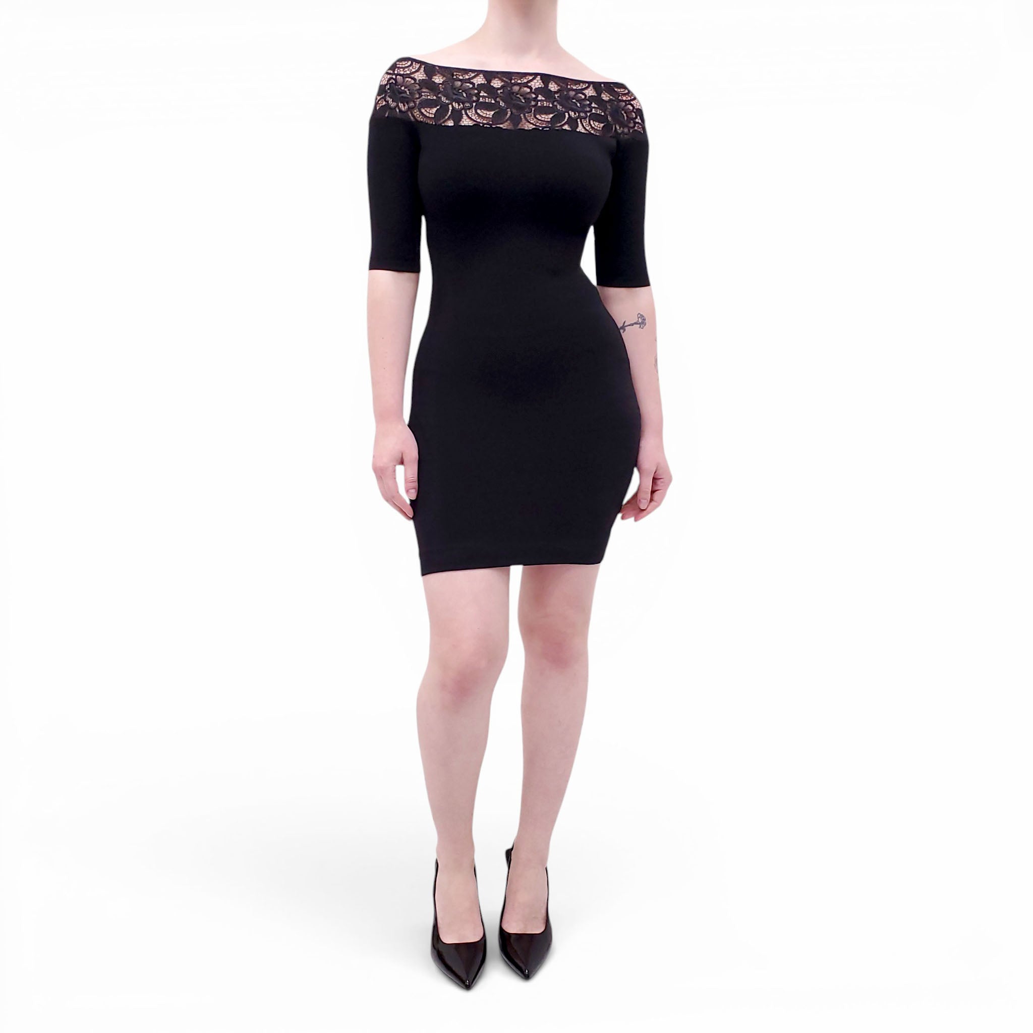 ALEXANDER MCQUEEN BLACK LACE OFF-THE-SHOULDER DRESS - SIZE XS