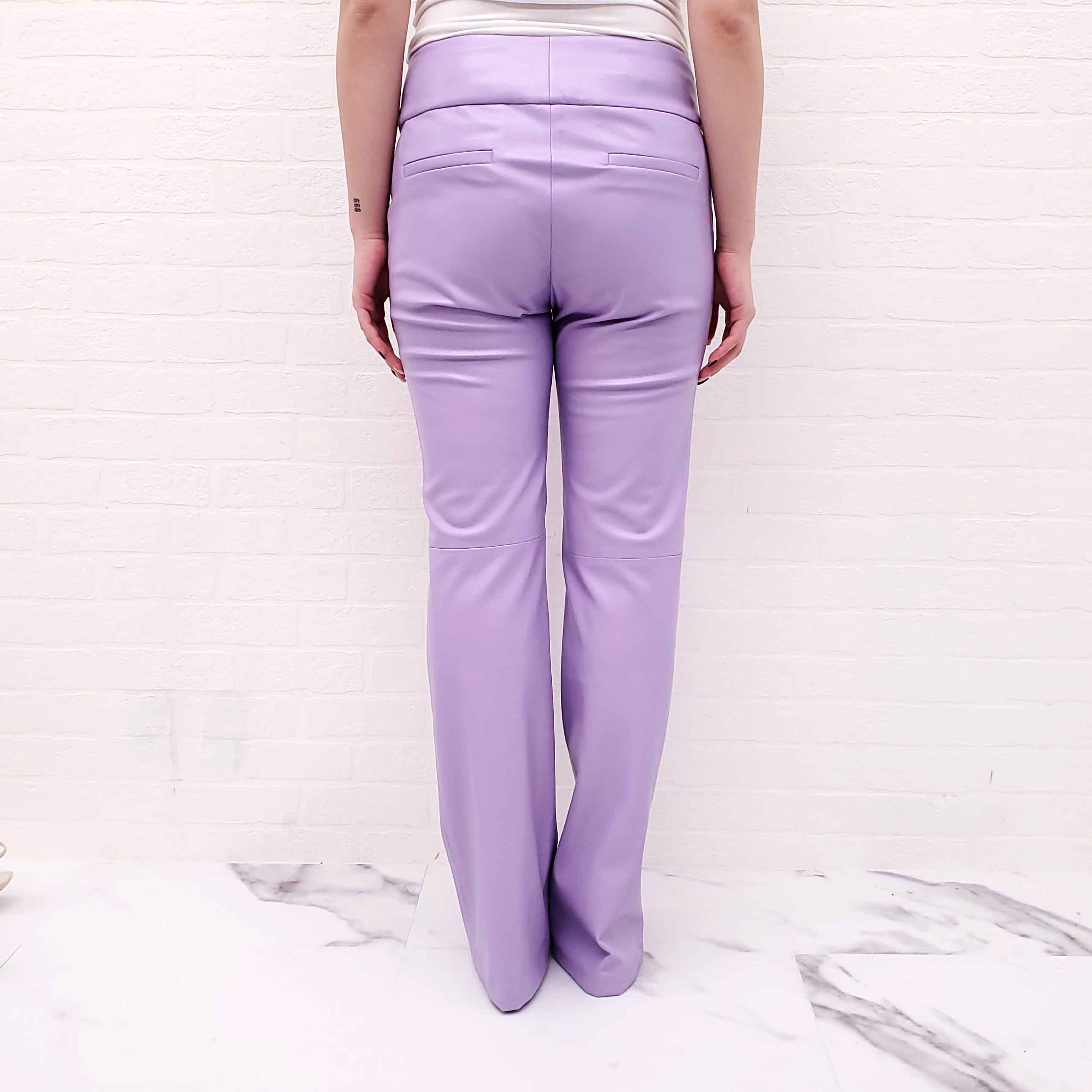 ALICE + OLIVIA VEGAN LEATHER PURPLE TROUSERS - SIZE 8