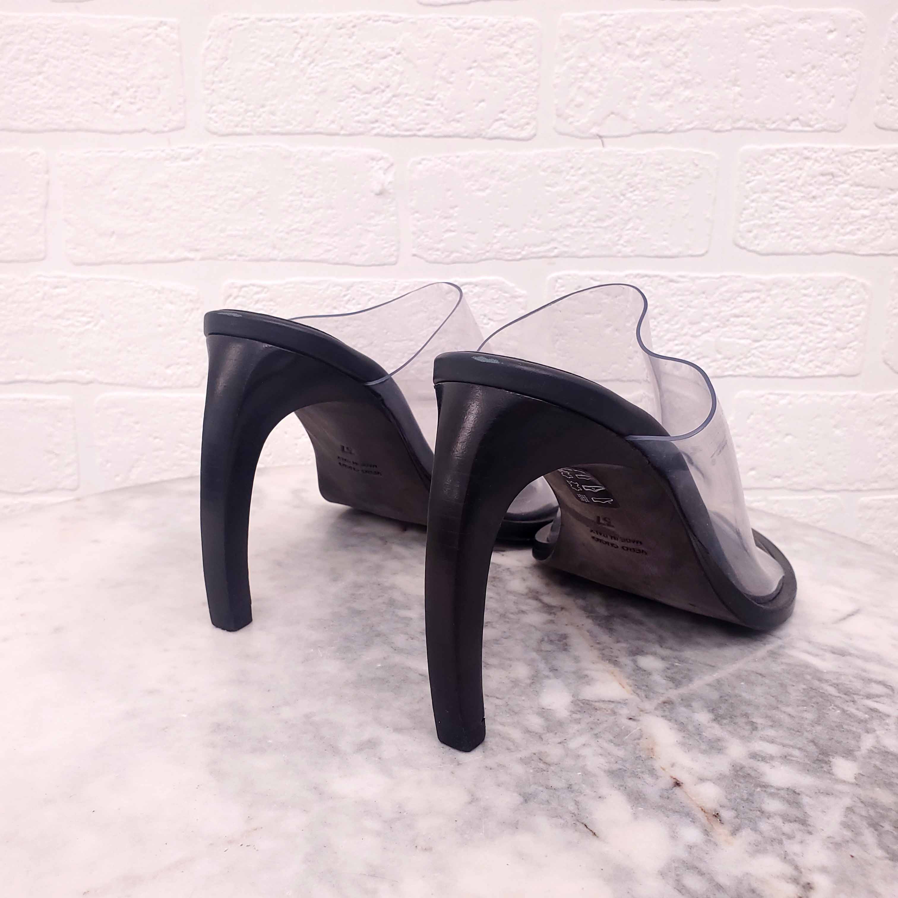 ANN DEMEULEMEESTER PVC HEELS - SIZE 37